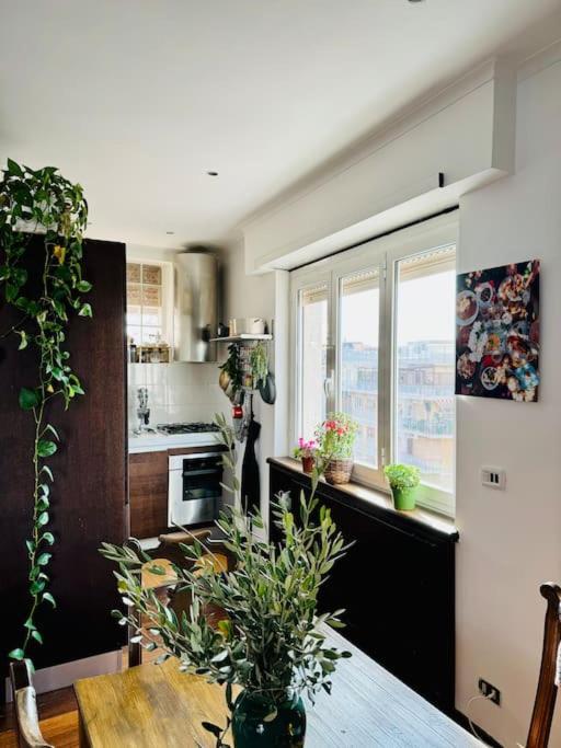 Penthouse Con Terrazzo Vista A Monteverde * Rome