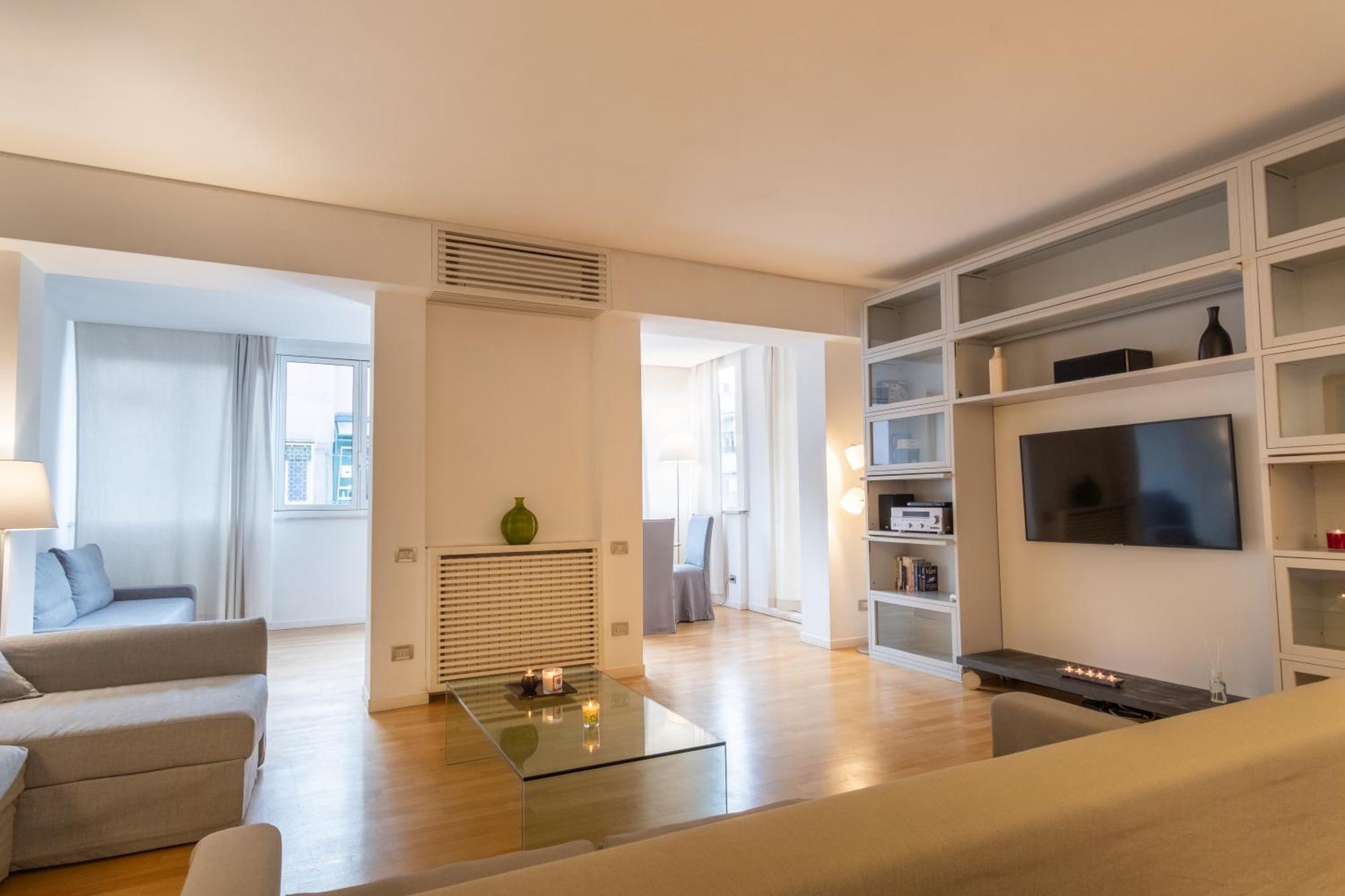 Attic With Terrace And Jacuzzi - Luxury Rome