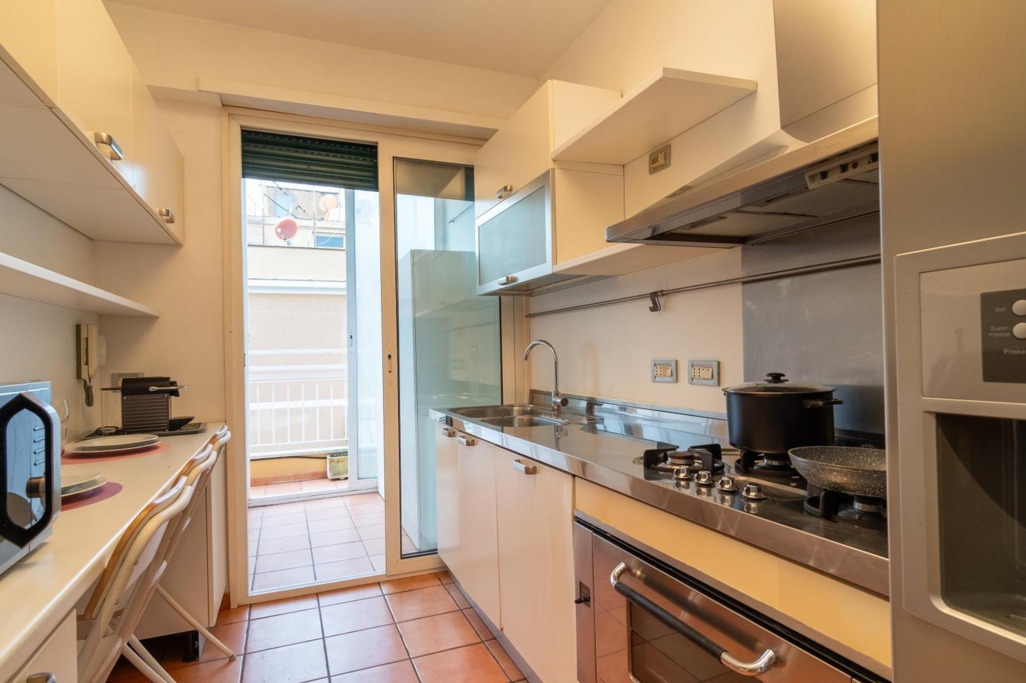 Attic With Terrace And Jacuzzi - Luxury Rome