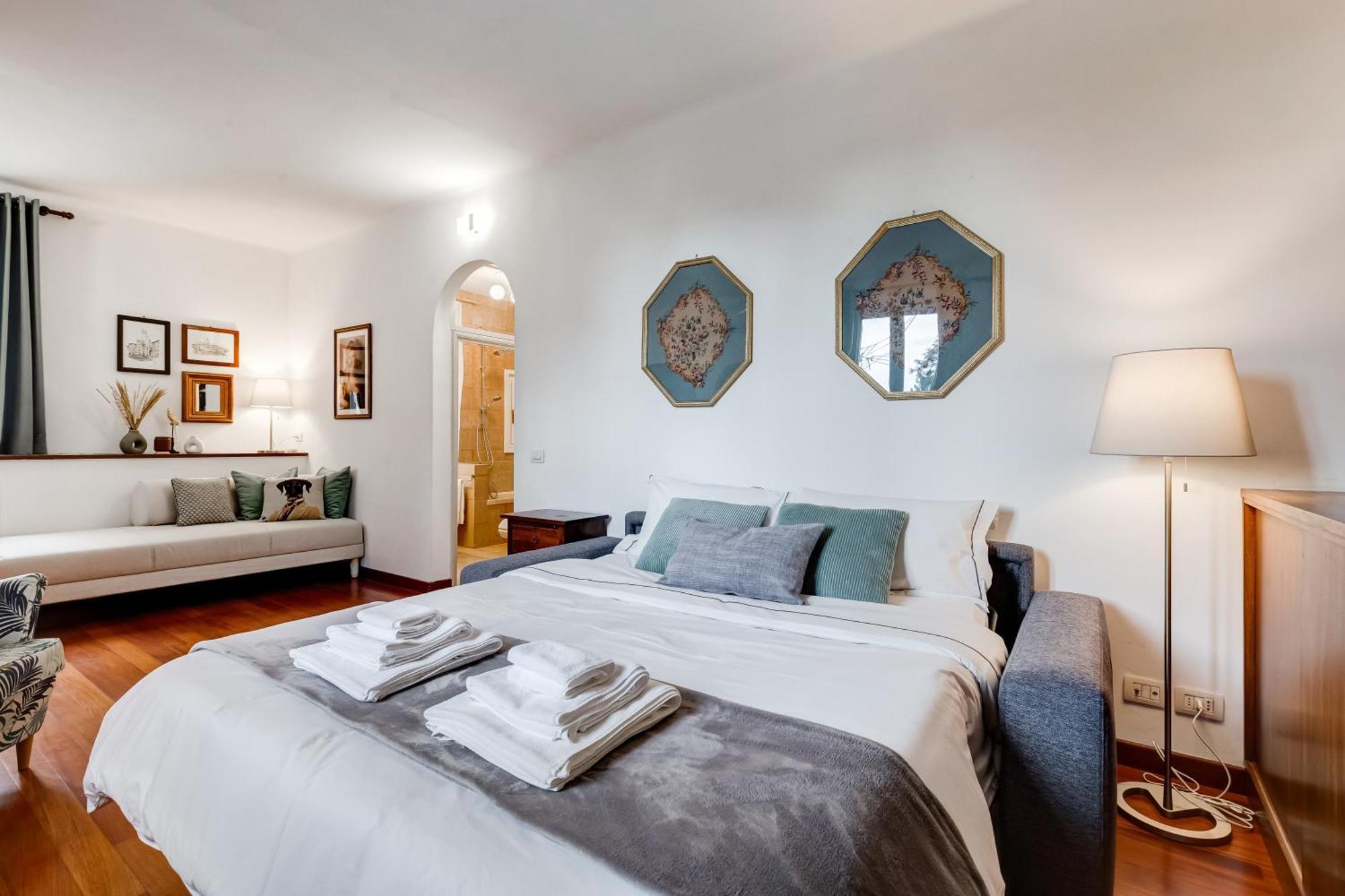 Bdc - Penthouse Brancaccio Apartment *