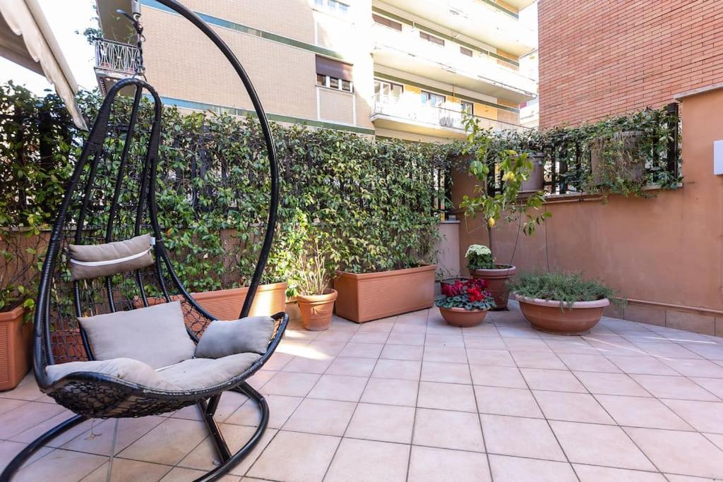 Romeo Garden By In Apartment