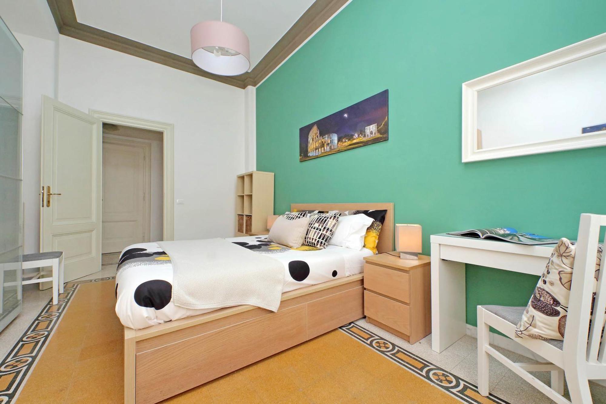 Casa Giuliana -3br 2bath Flat, 116 M2 On One Level, 2nd Floor With Lift, High Comfort, Quite, Chic, Doorman, 600 Meters From Vatican Museums And Ottaviano Metro, Plenty Of District Facilities, Welcome Drinks & Local Guide, 24 Hour 4 Language Su * Rome