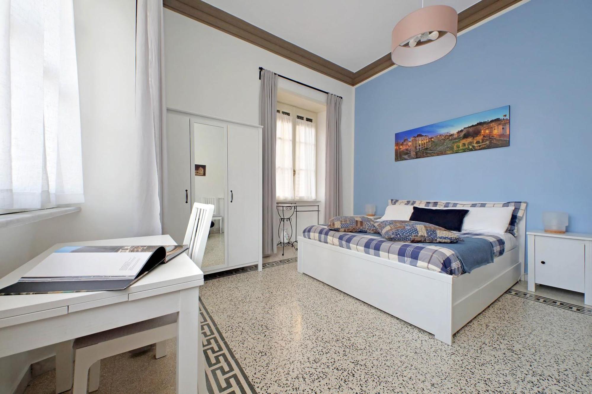 Casa Giuliana -3br 2bath Flat, 116 M2 On One Level, 2nd Floor With Lift, High Comfort, Quite, Chic, Doorman, 600 Meters From Vatican Museums And Ottaviano Metro, Plenty Of District Facilities, Welcome Drinks & Local Guide, 24 Hour 4 Language Su