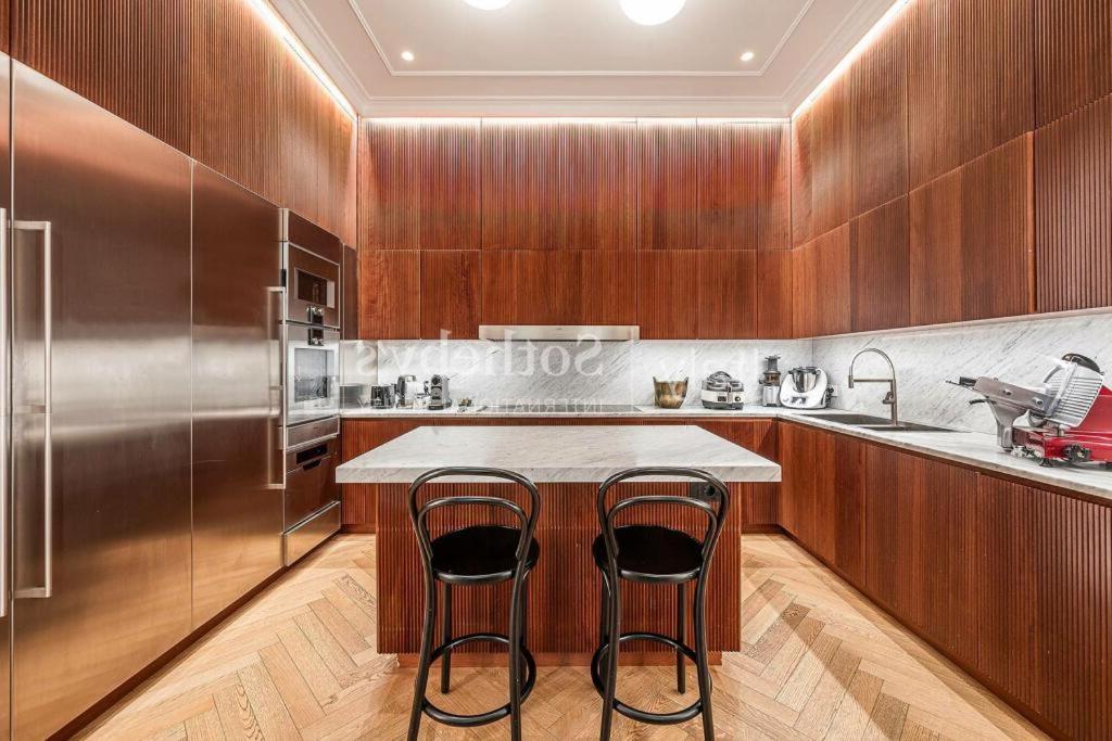 Zalupa Apartment Rome