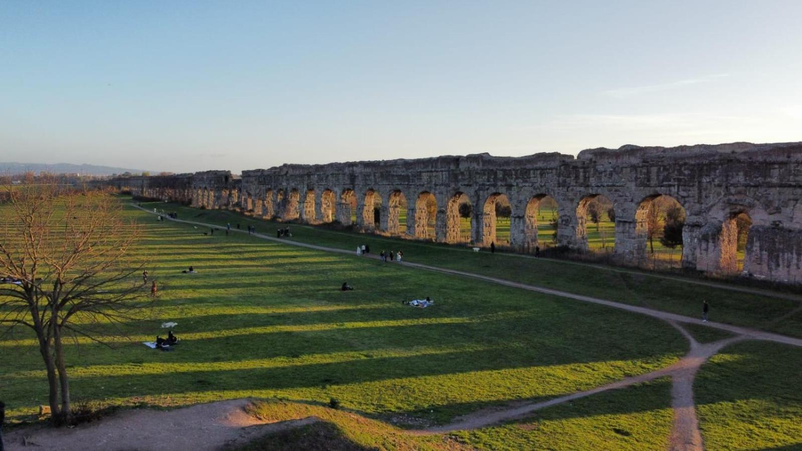 Acquedotti With Garden Roma