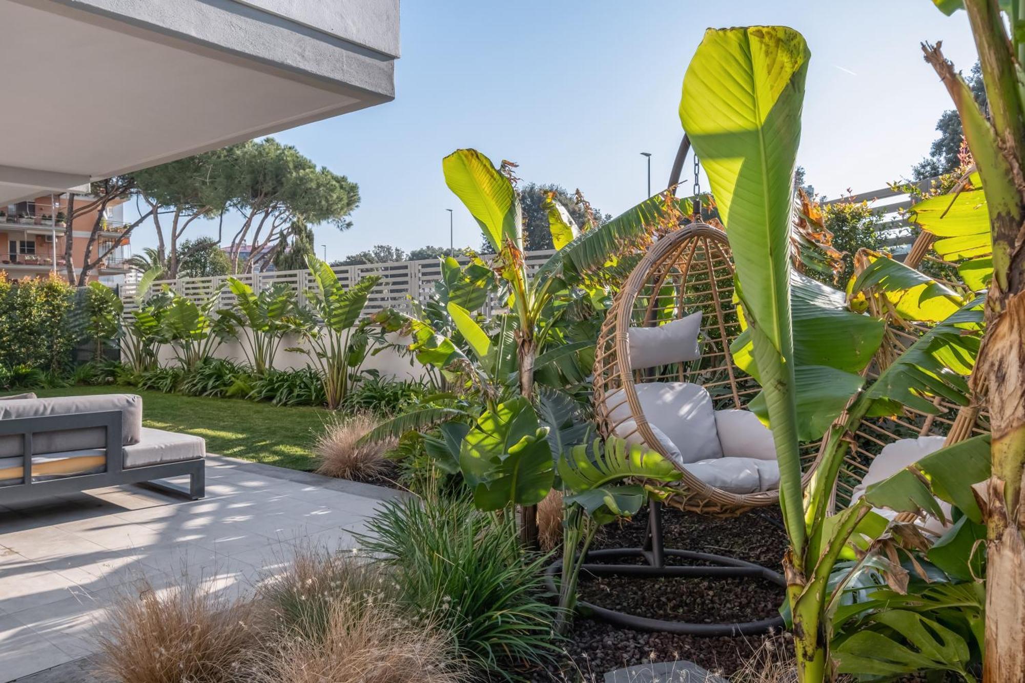 The Tropical Corner By Rentbeat * Rome