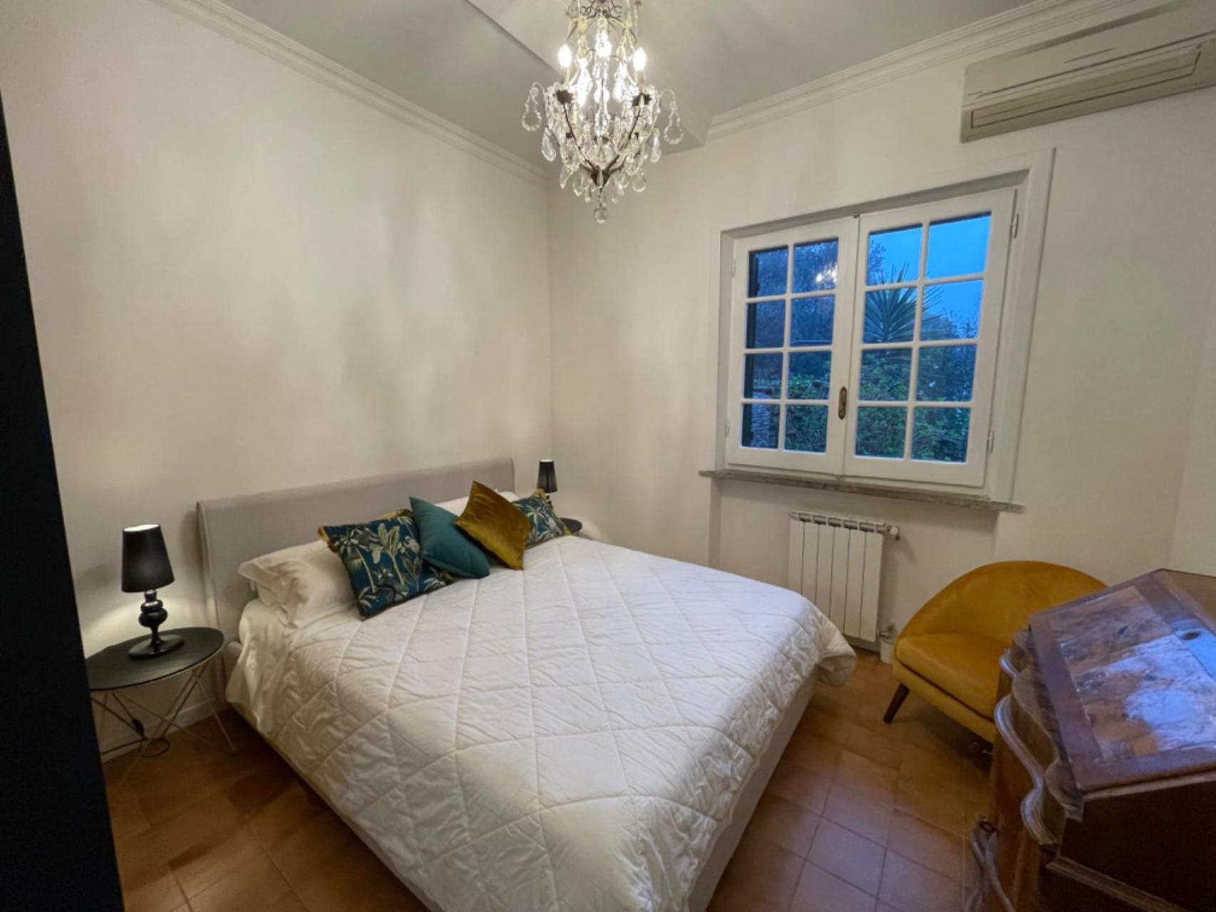 Delightful Stylish House With Private Garden Close To Downtown Casa vacanze