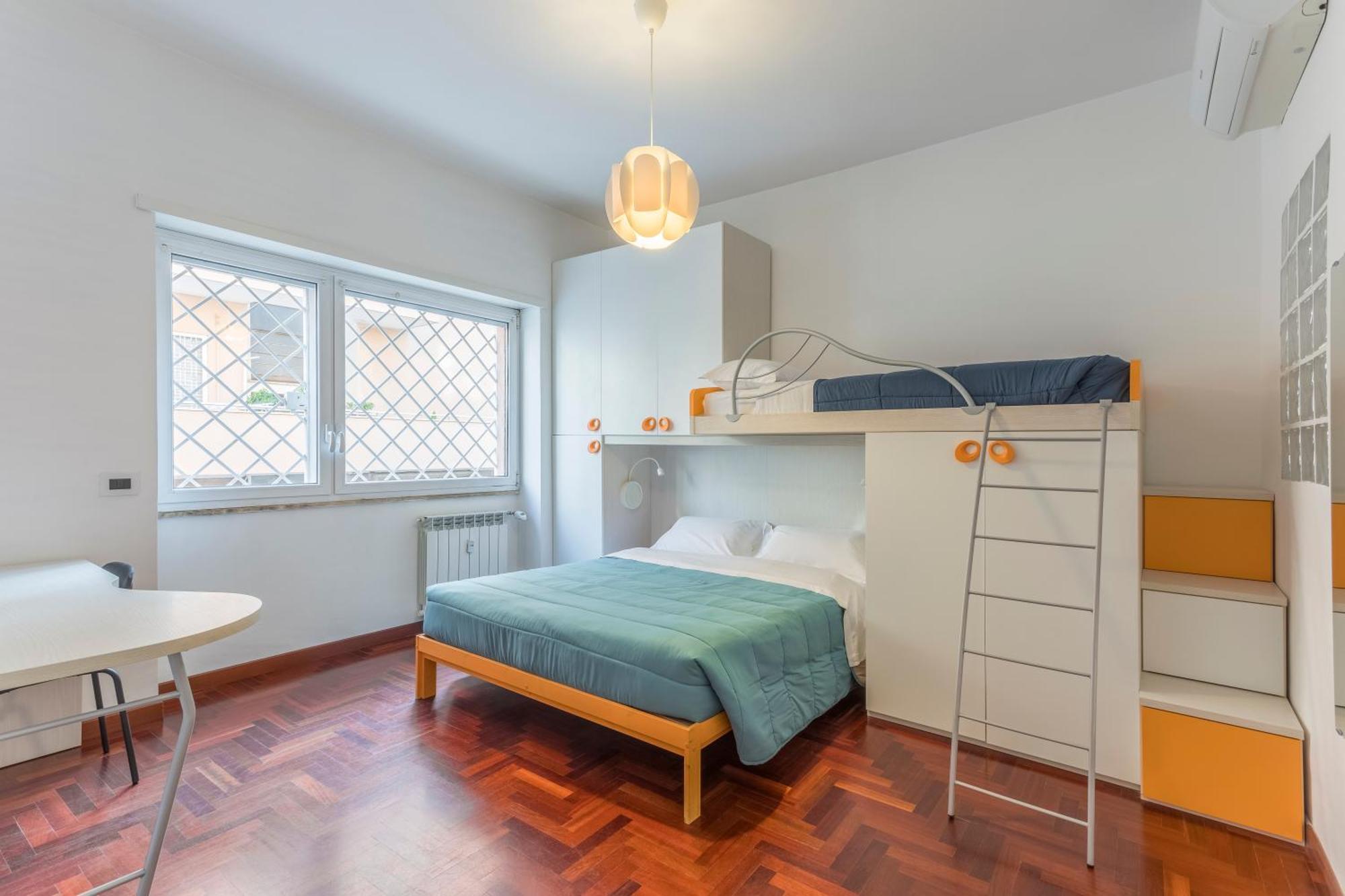 Apartment Family Art Flat Rome