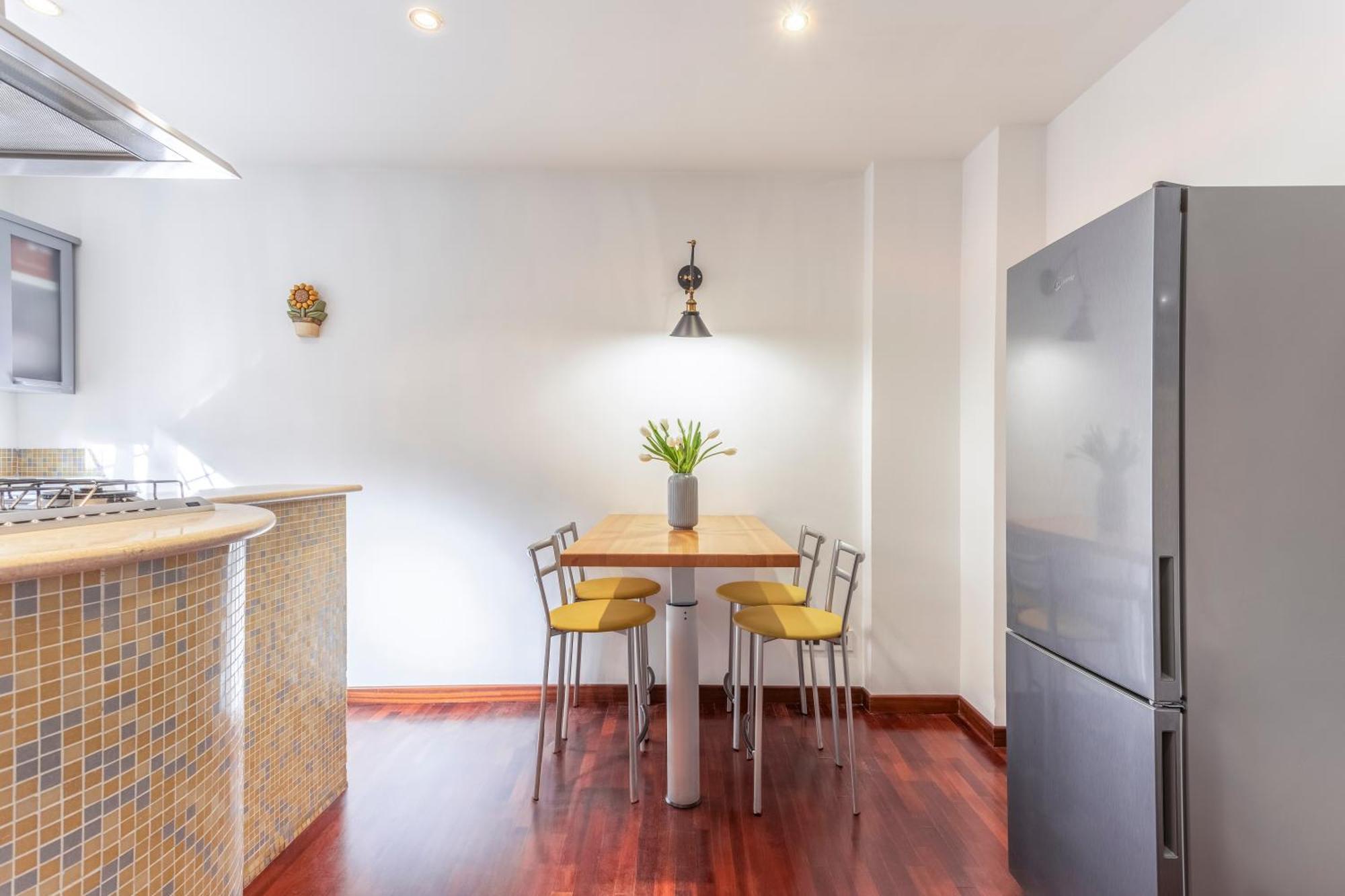 Apartment Family Art Flat Rome