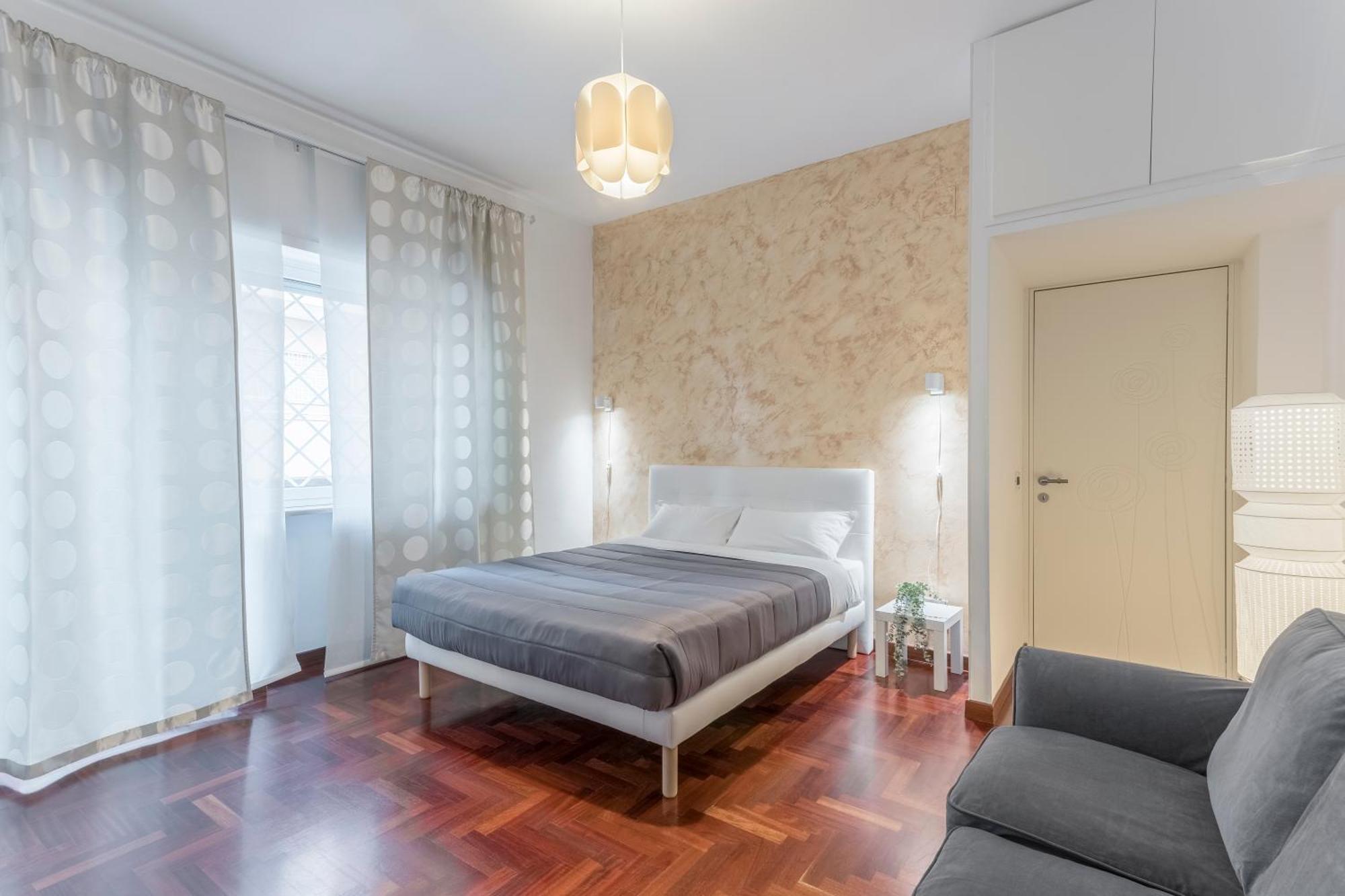 Apartment Family Art Flat Rome