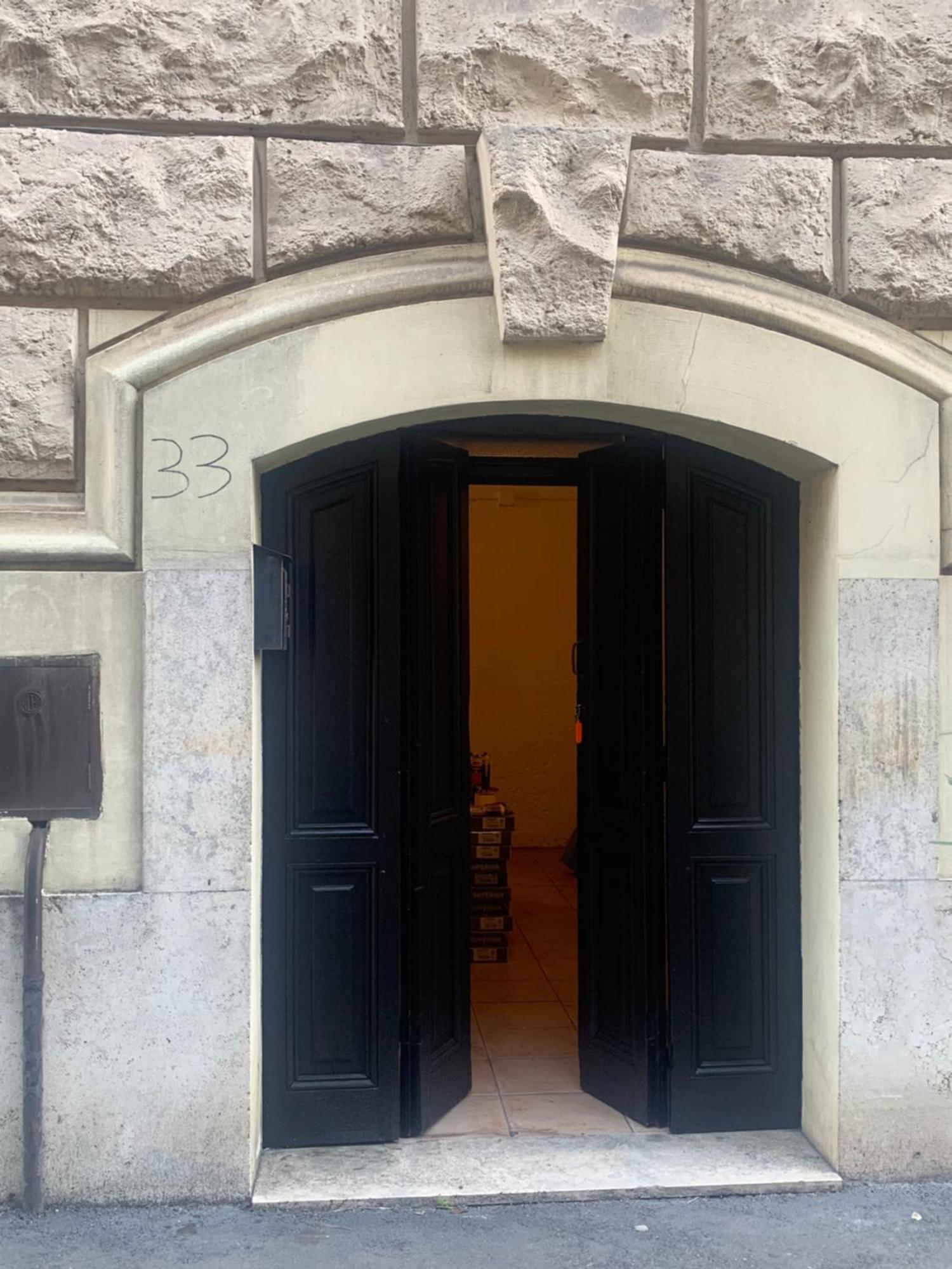 Domus Laura Rione Monti Roma