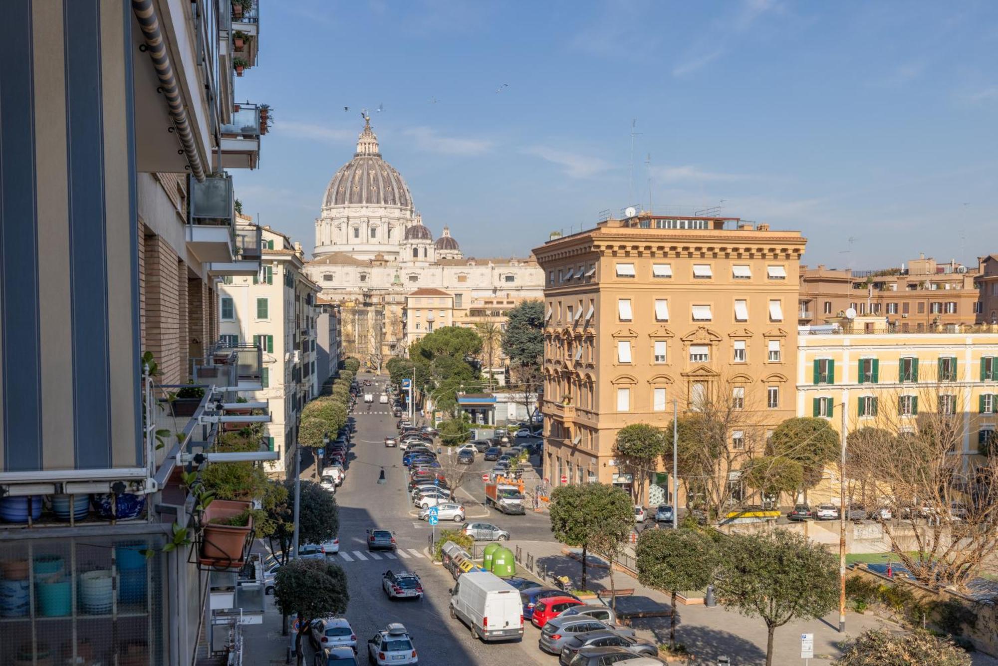 Apartment Vista Indimenticabile Sulla Cupola Di S. Pietro Rome