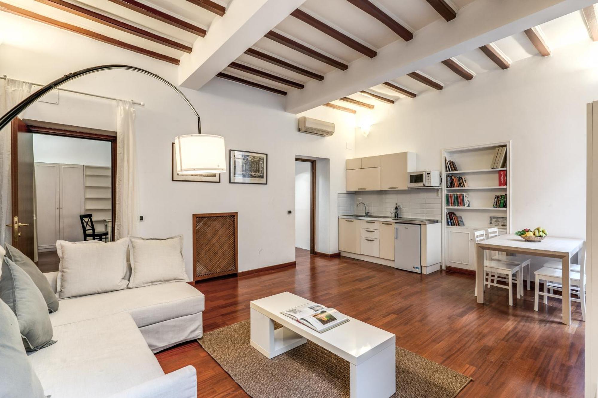 Myrhome - Spanish Steps Apartment