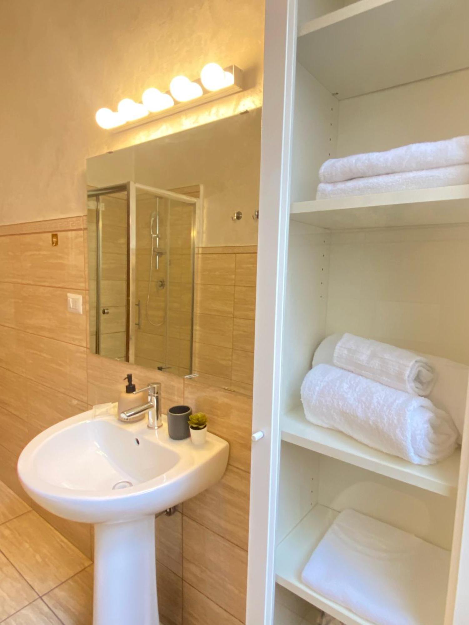 Casa Relax 120 Mq Con Terrazza E Metro