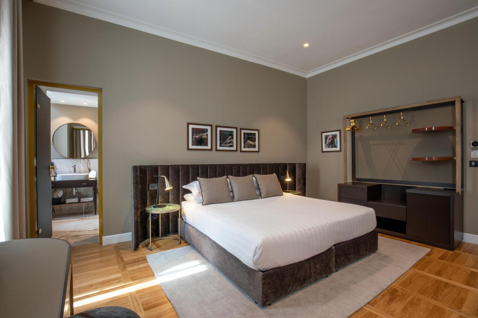 Condotti Belvedere Guest house