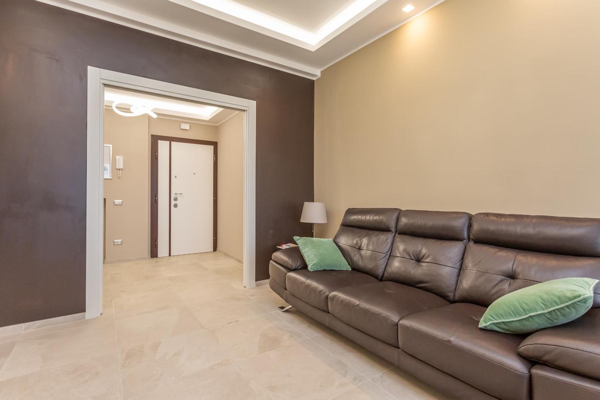 2-bedroom Retreat Near Metro & Parks Rome