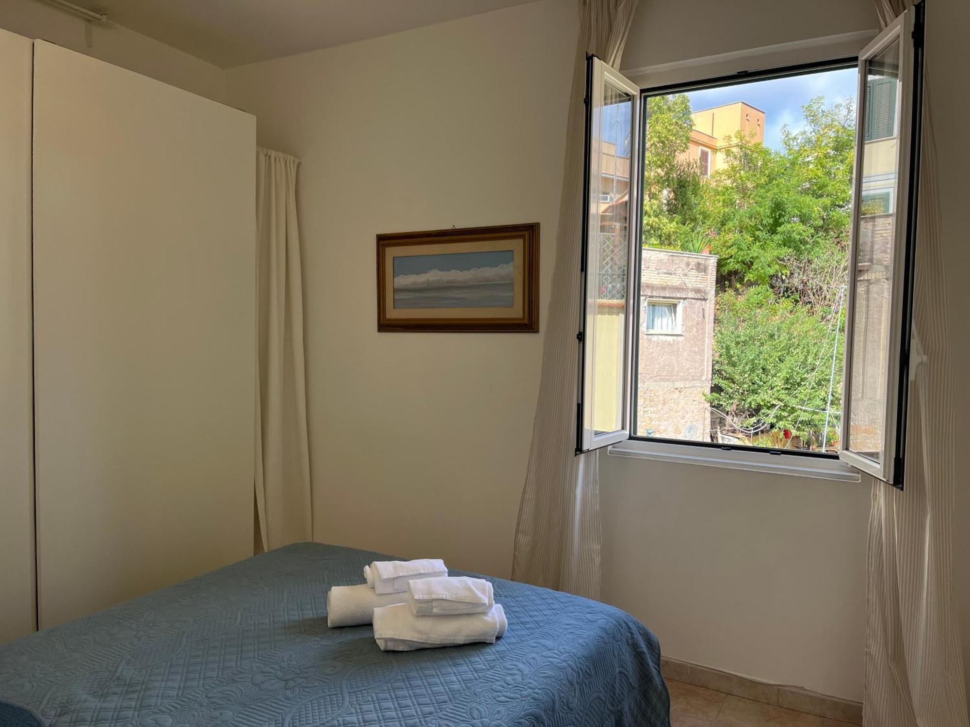 S. Pietro Apartment Rome
