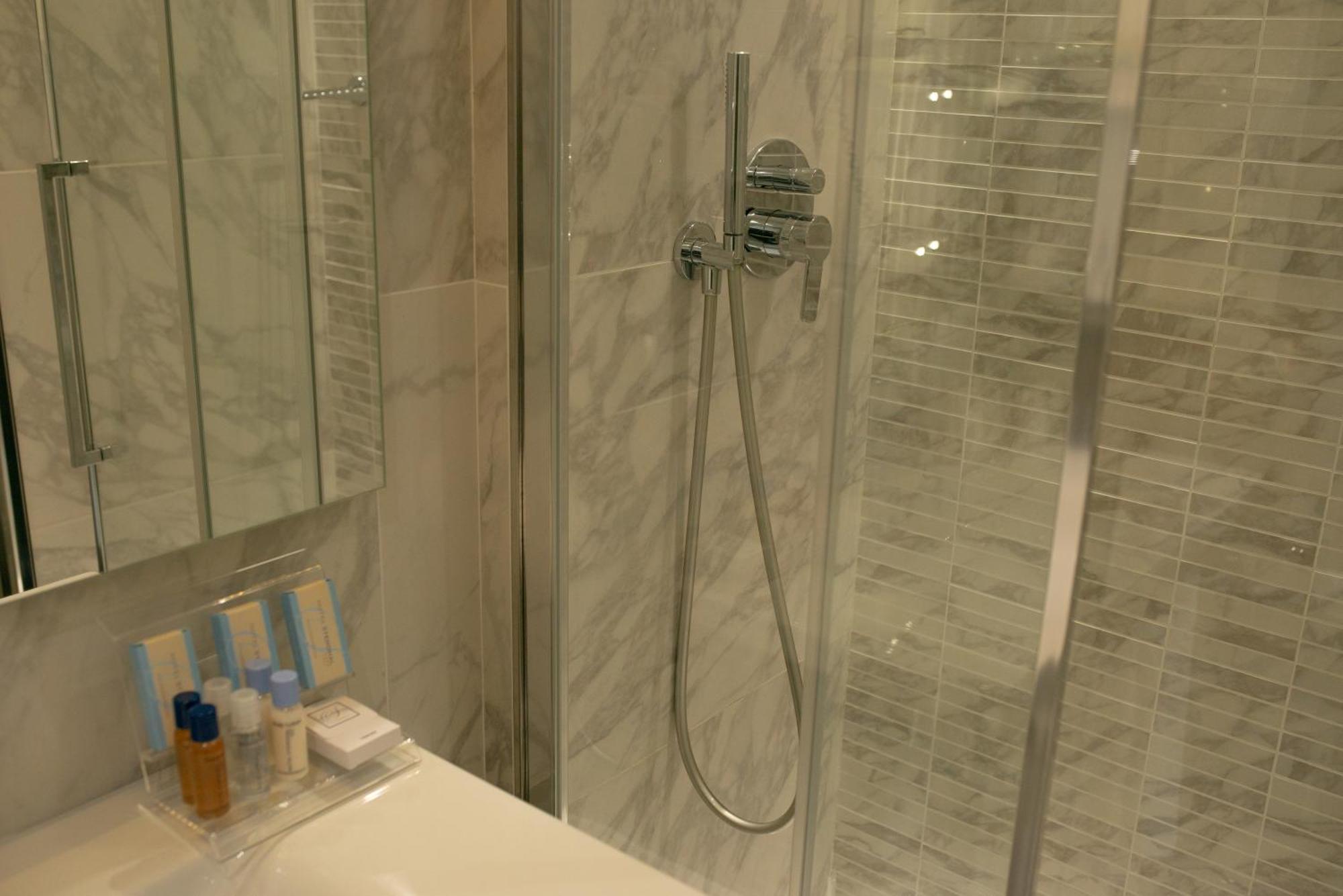 Stendhal Luxury Suites Hotel