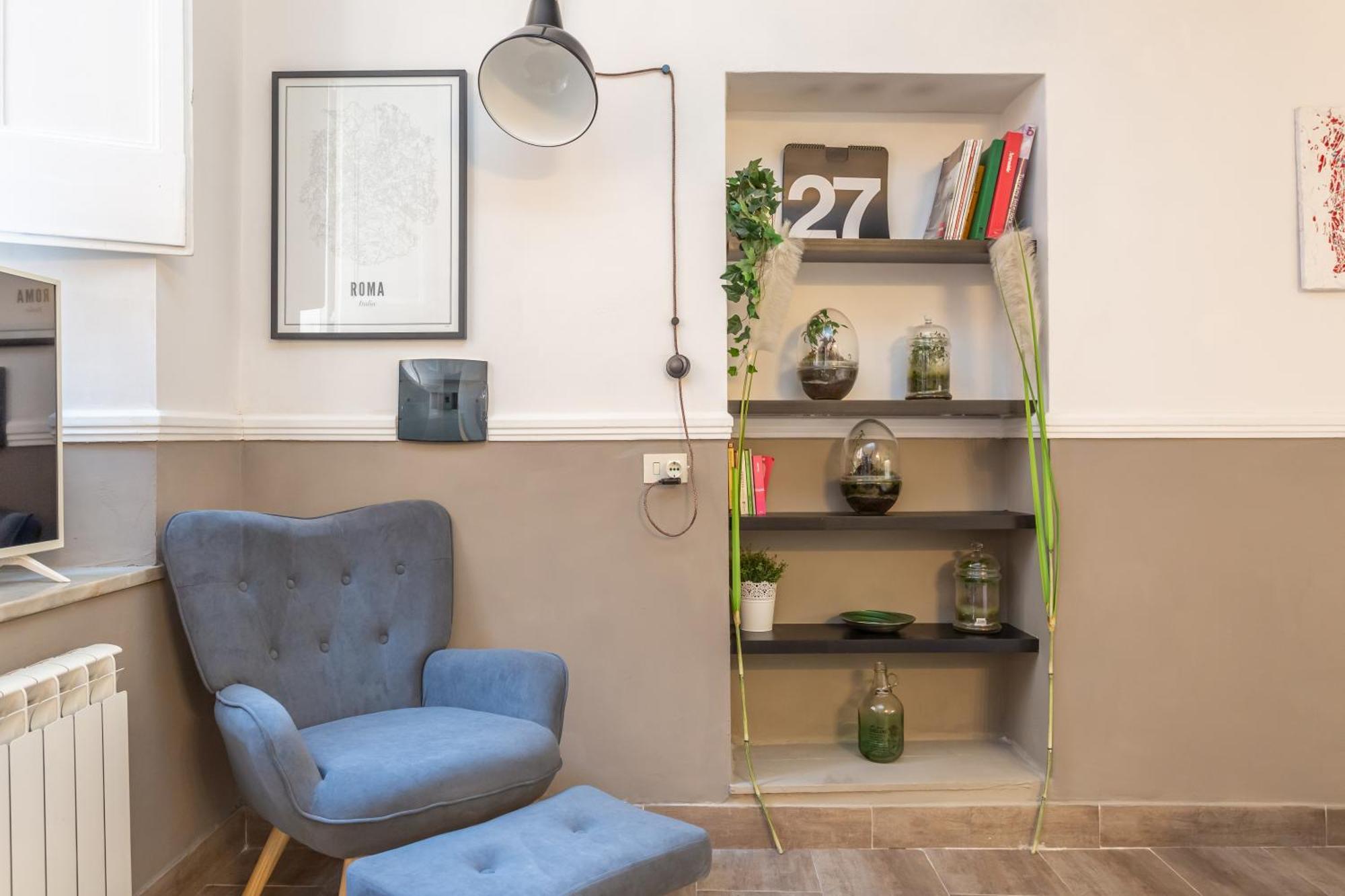Charm Near Piazza Navona - Cozy Loft For 2