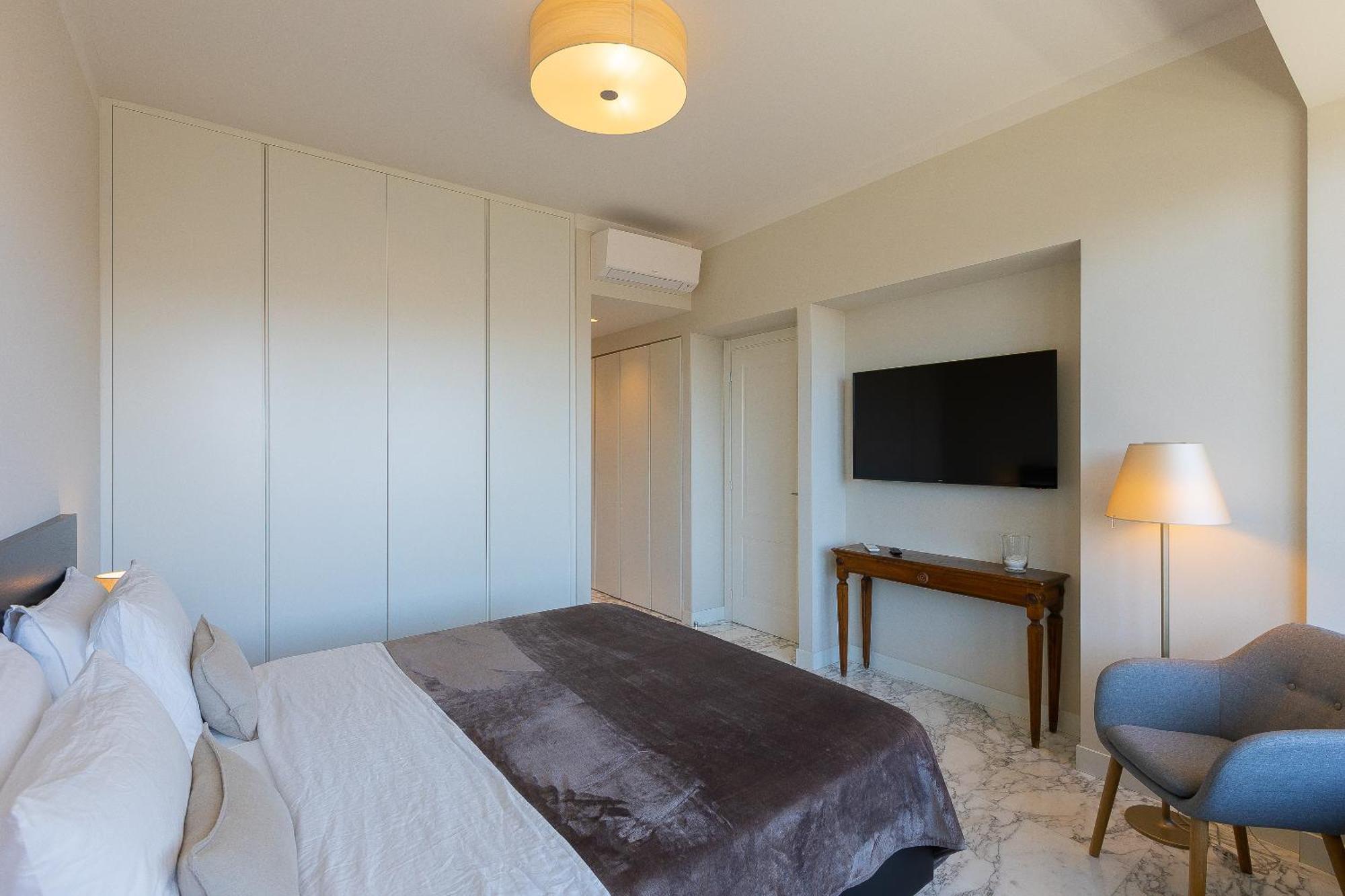 Amazing Via Parigi Apartment *