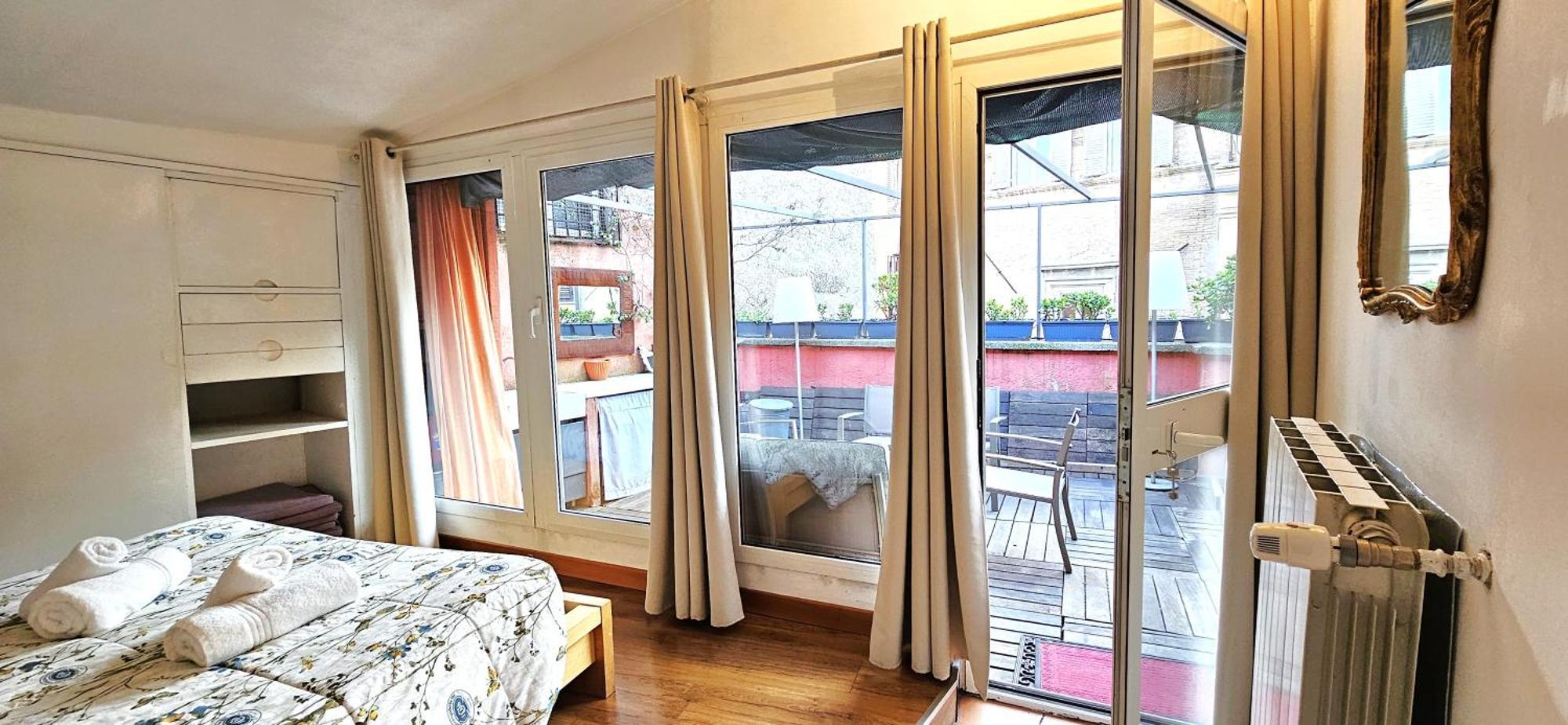 Monserrato Apartment *