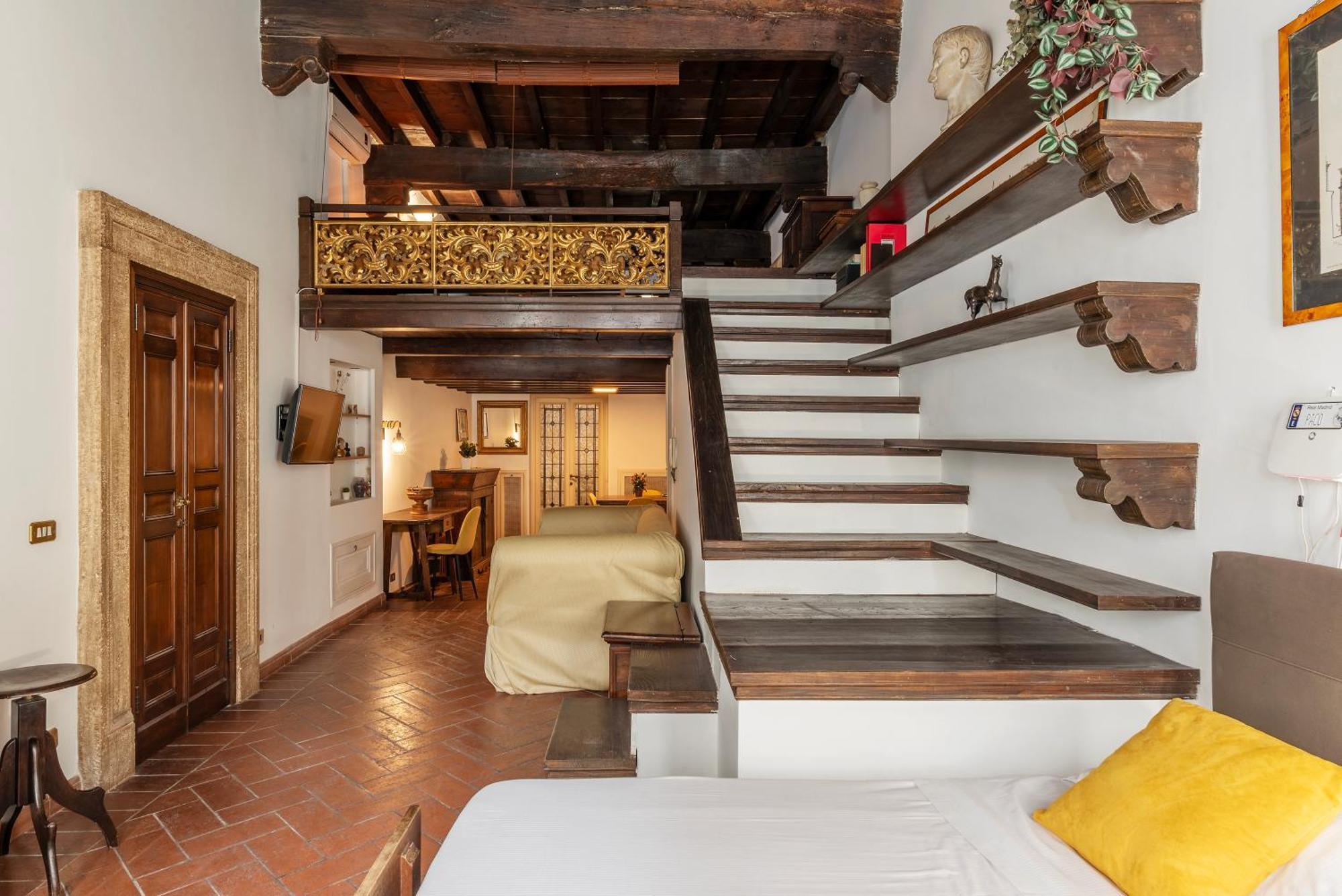 Historical Loft At Campo De Fiori Appartamento *
