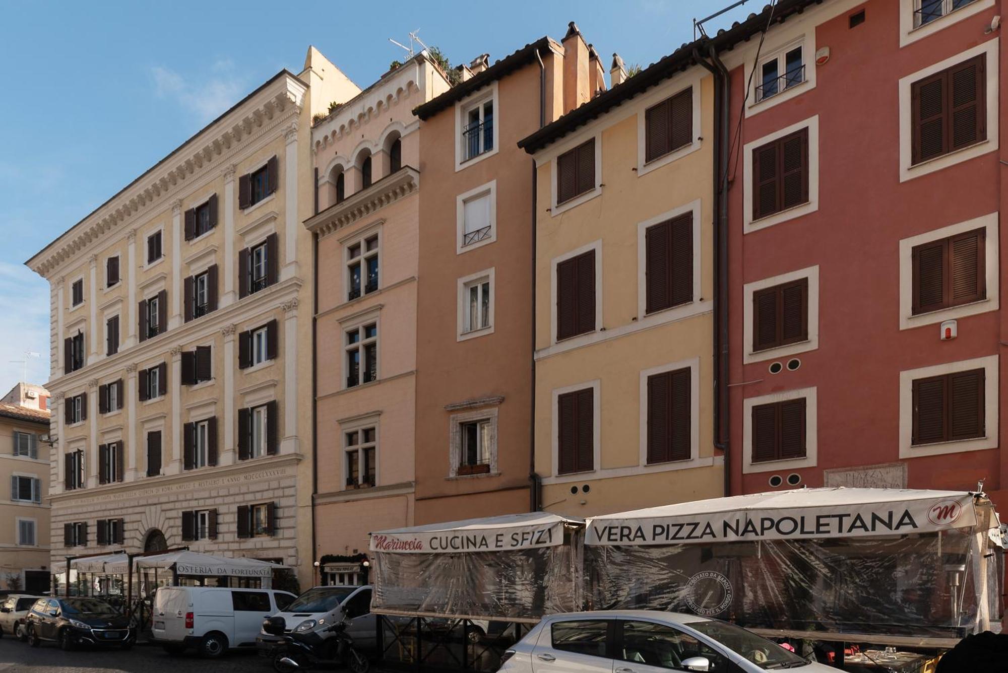 Appartamento Historical Loft At Campo De Fiori *