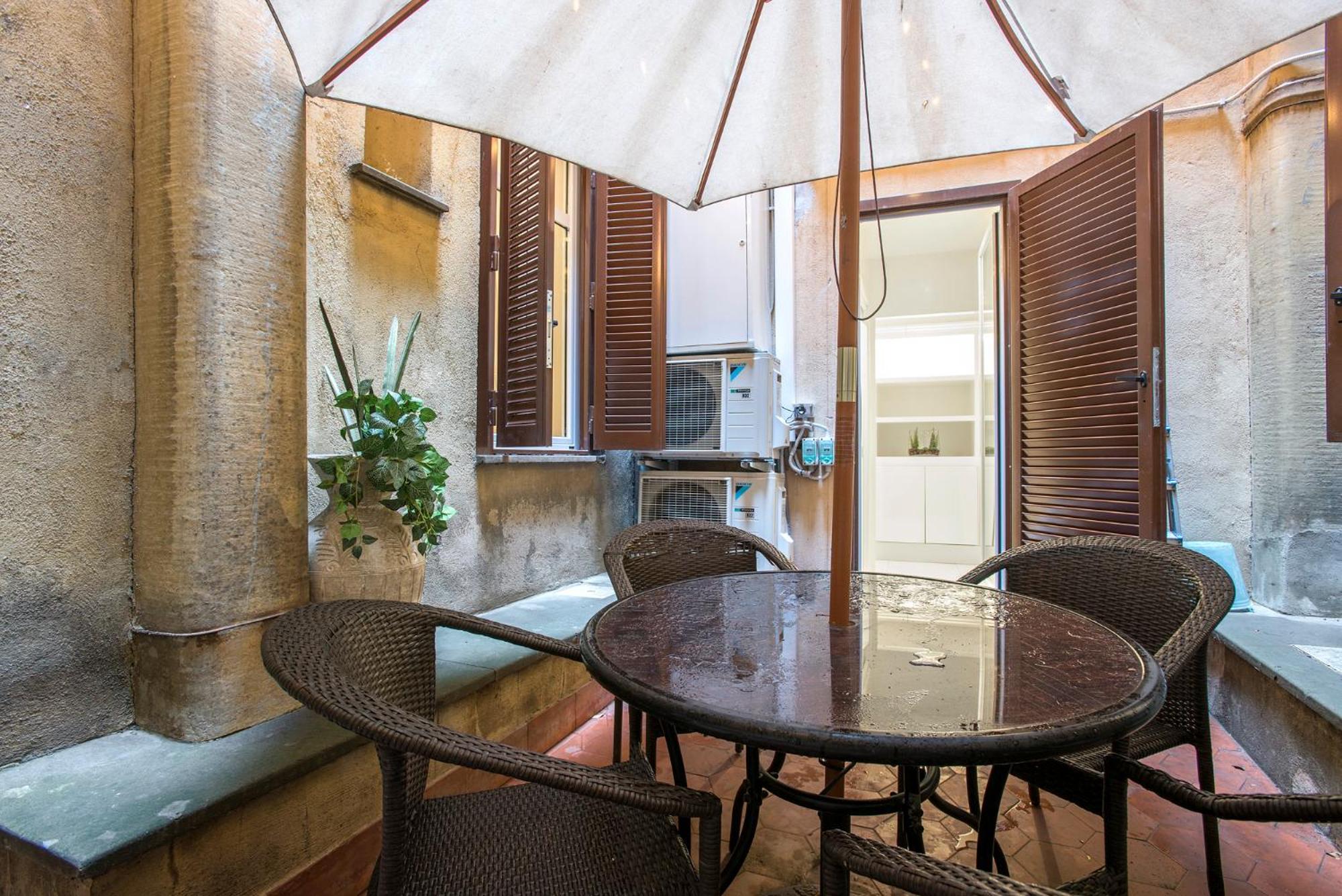 Angelique Boutique Apartment *
