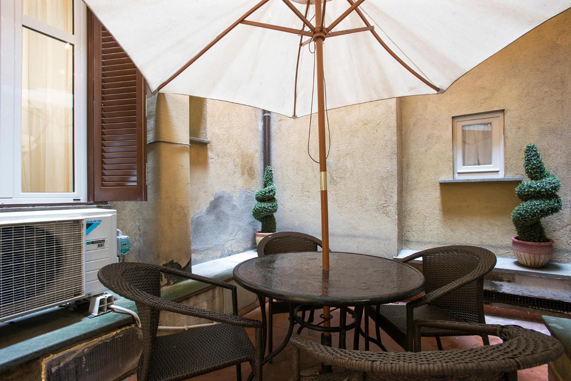 Angelique Boutique Apartment