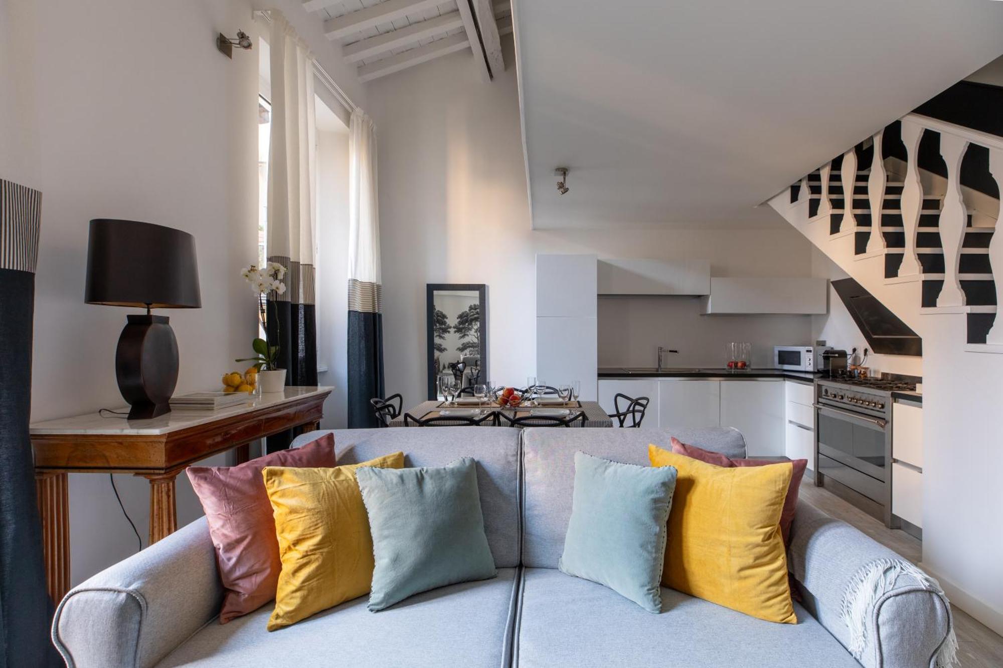 Iflat Historic Flat In Campo De Fiori Apartment Rome