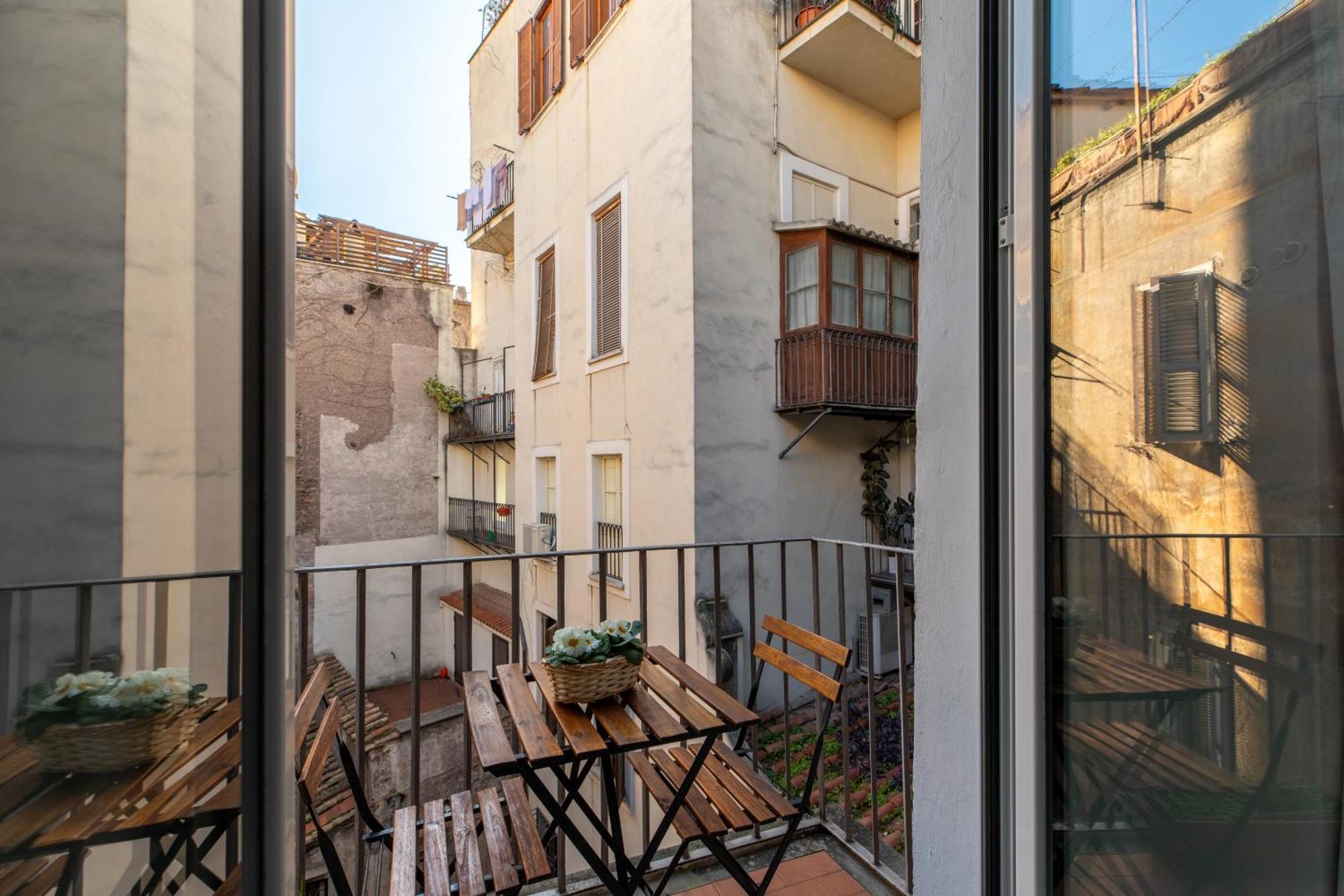 Iflat Historic Flat In Campo De Fiori Apartment
