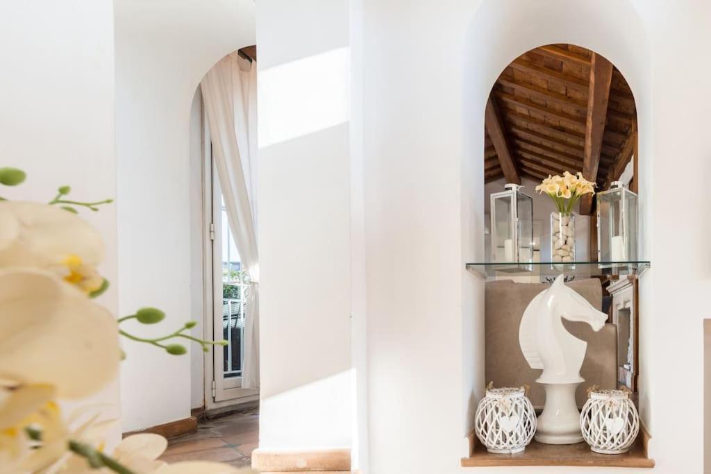 Appartamento Piazza Navona - Penthouse In The Heart Of