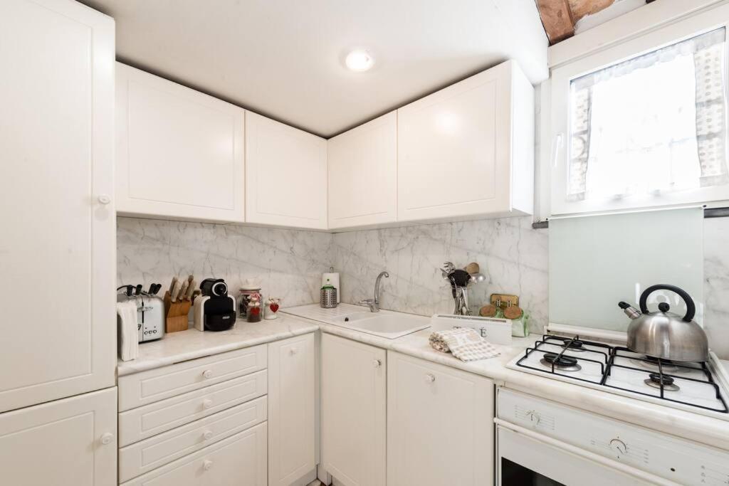 Appartamento Piazza Navona - Penthouse In The Heart Of