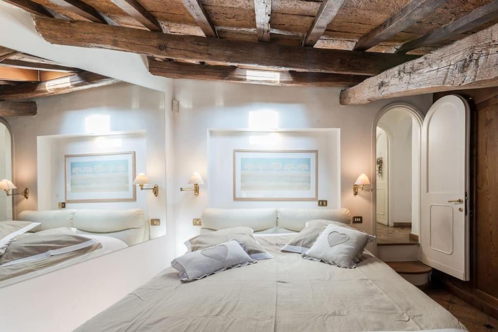 Piazza Navona - Penthouse In The Heart Of Roma