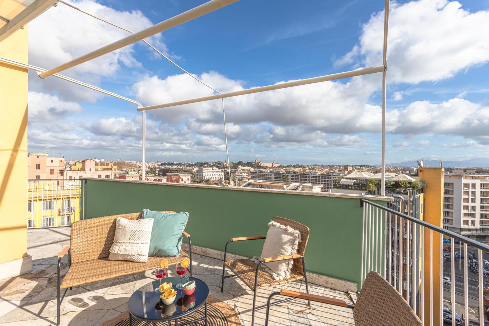 Viola Penthouse With Panoramic View Roma
