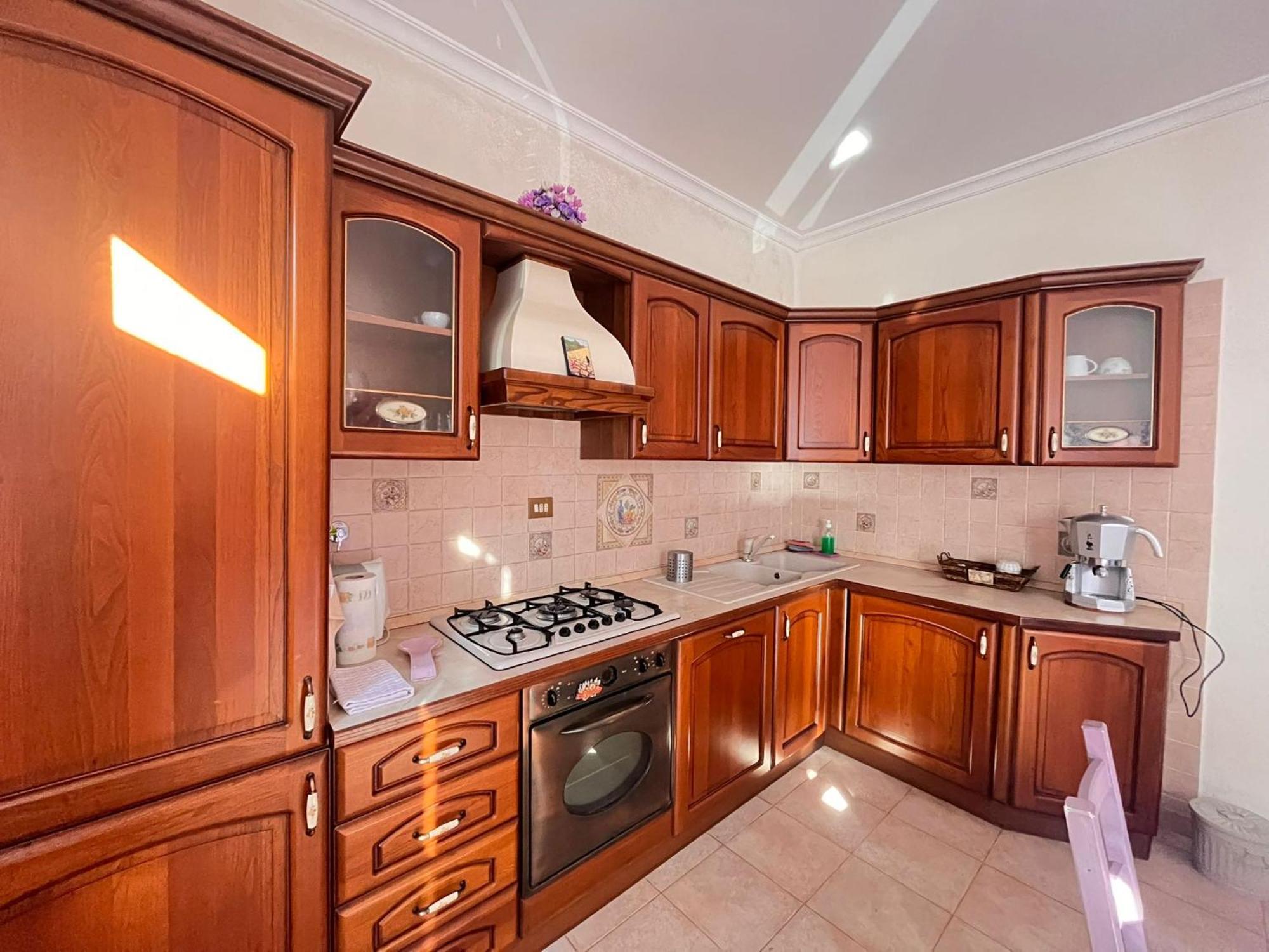 A.b Battistini Short Let's Rome