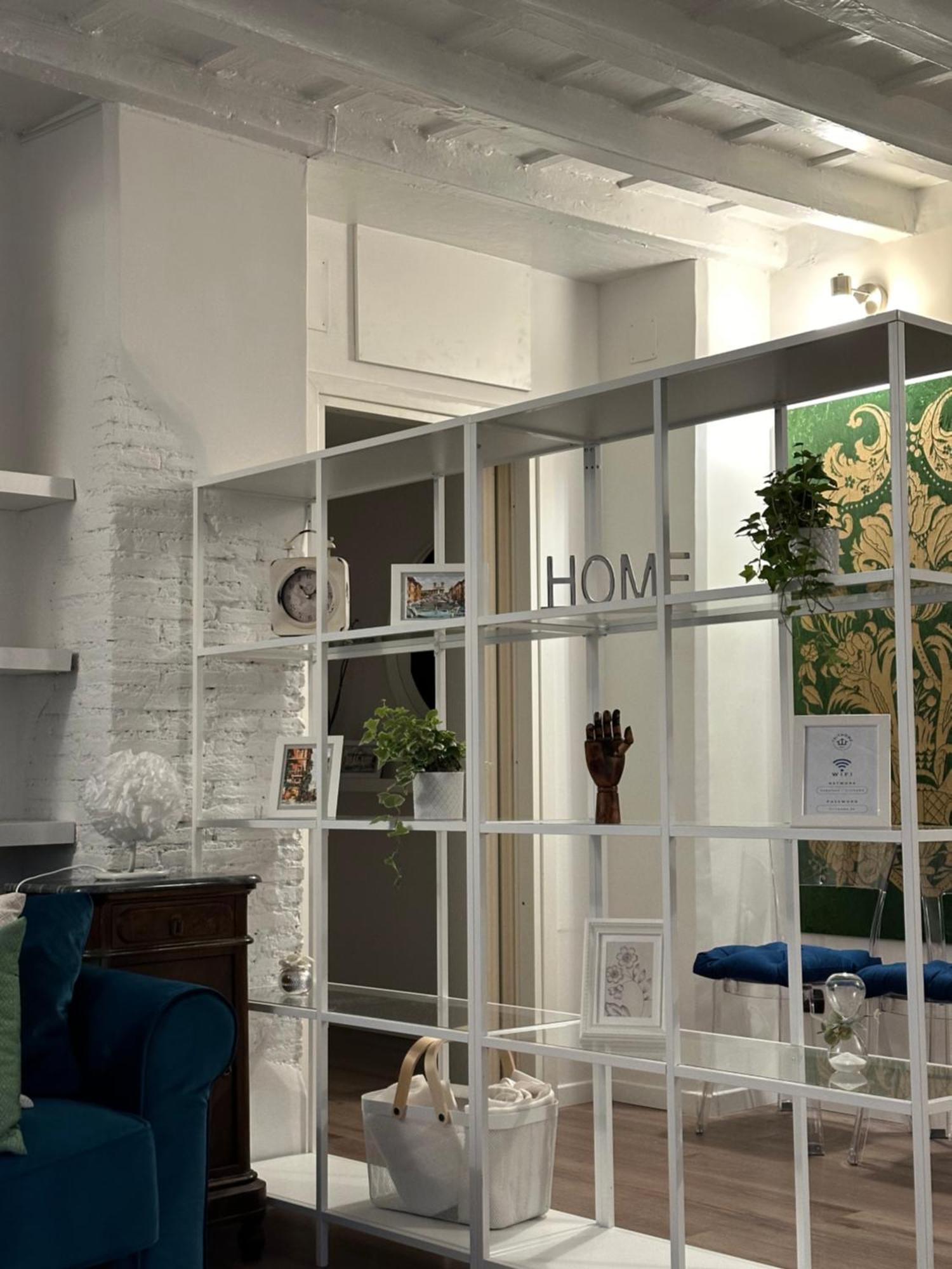 Trithome Boutique Barberini * Roma