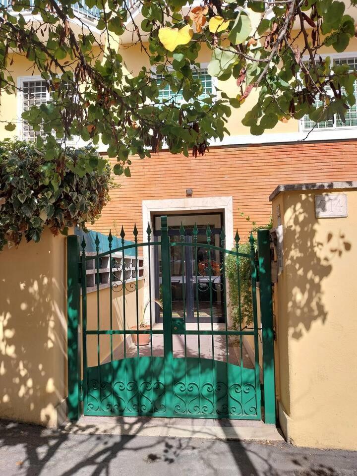 Il Giardino Di Marimar * Roma