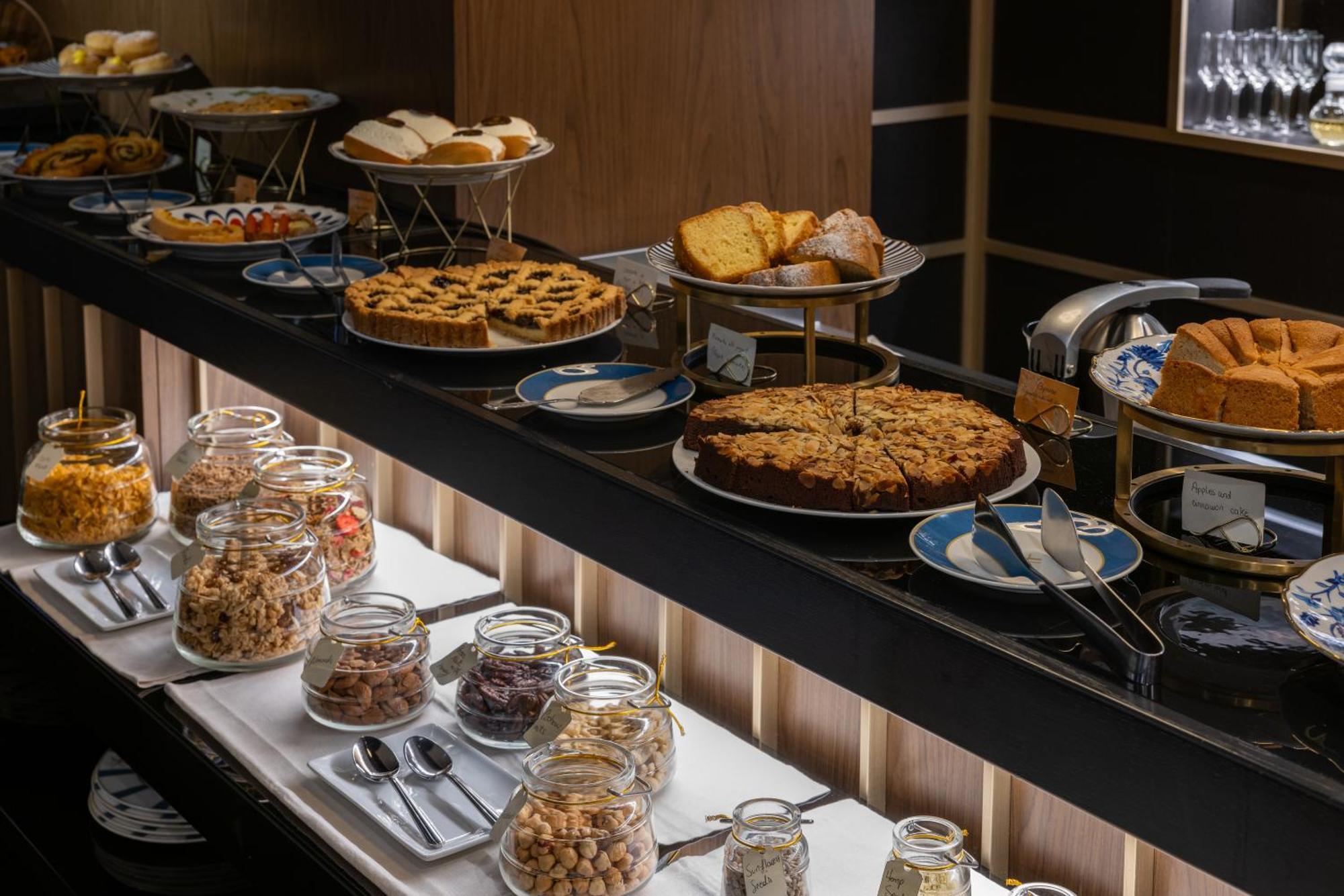 Umilta 36 Hotel 5*