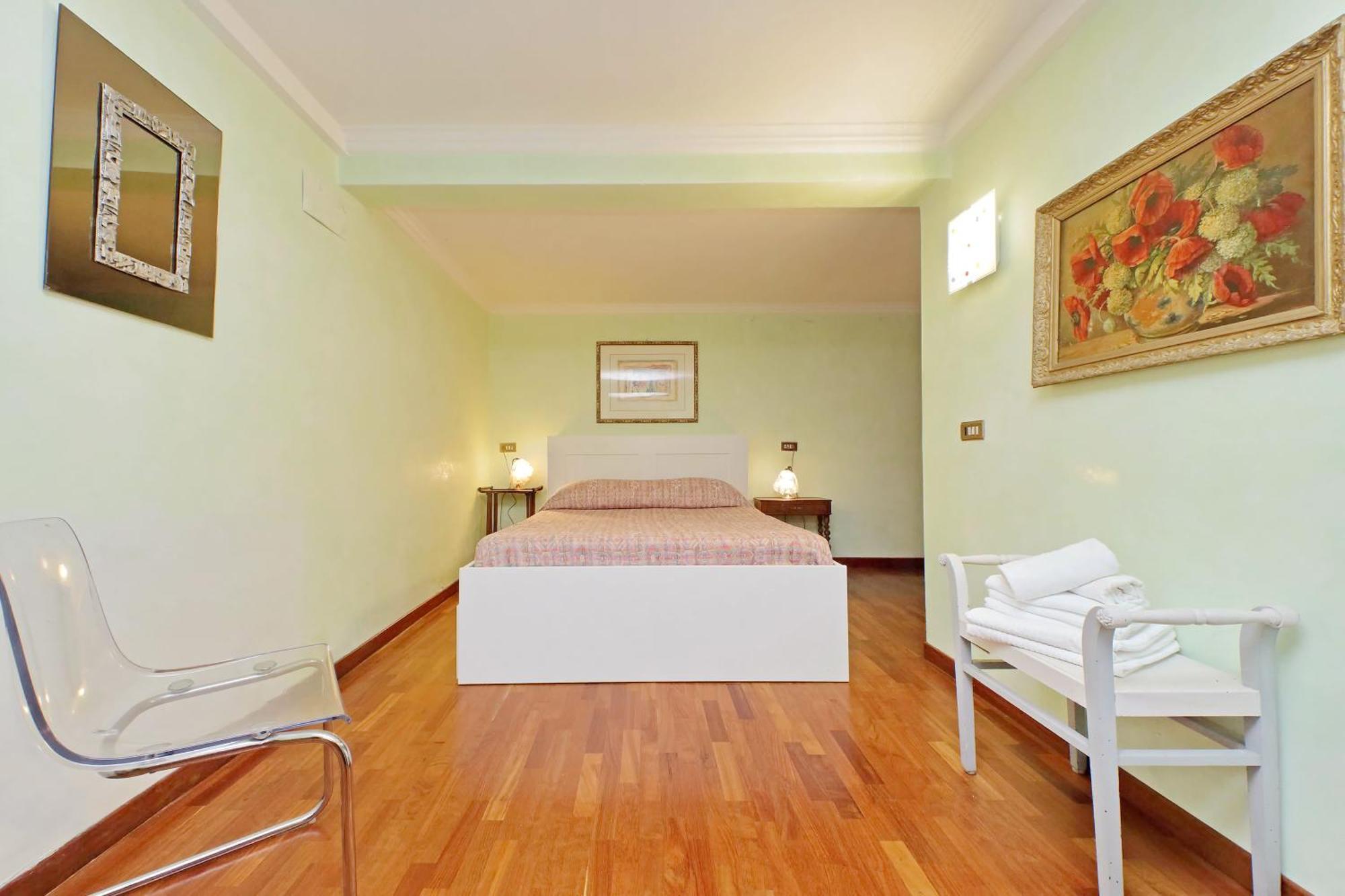 Anno Domini 120 Sqm, Large, Elegant, Near Center Rome