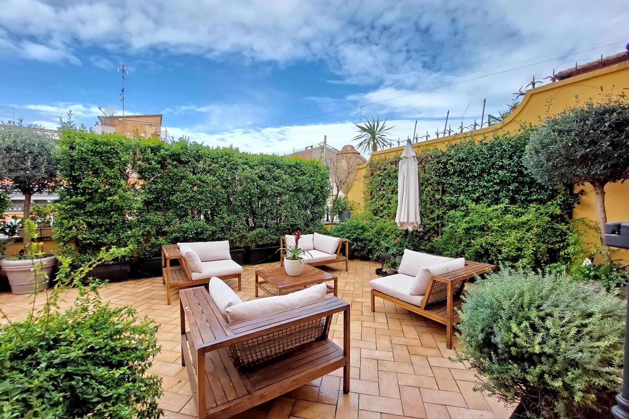 Luxuryterrace Romeapartment