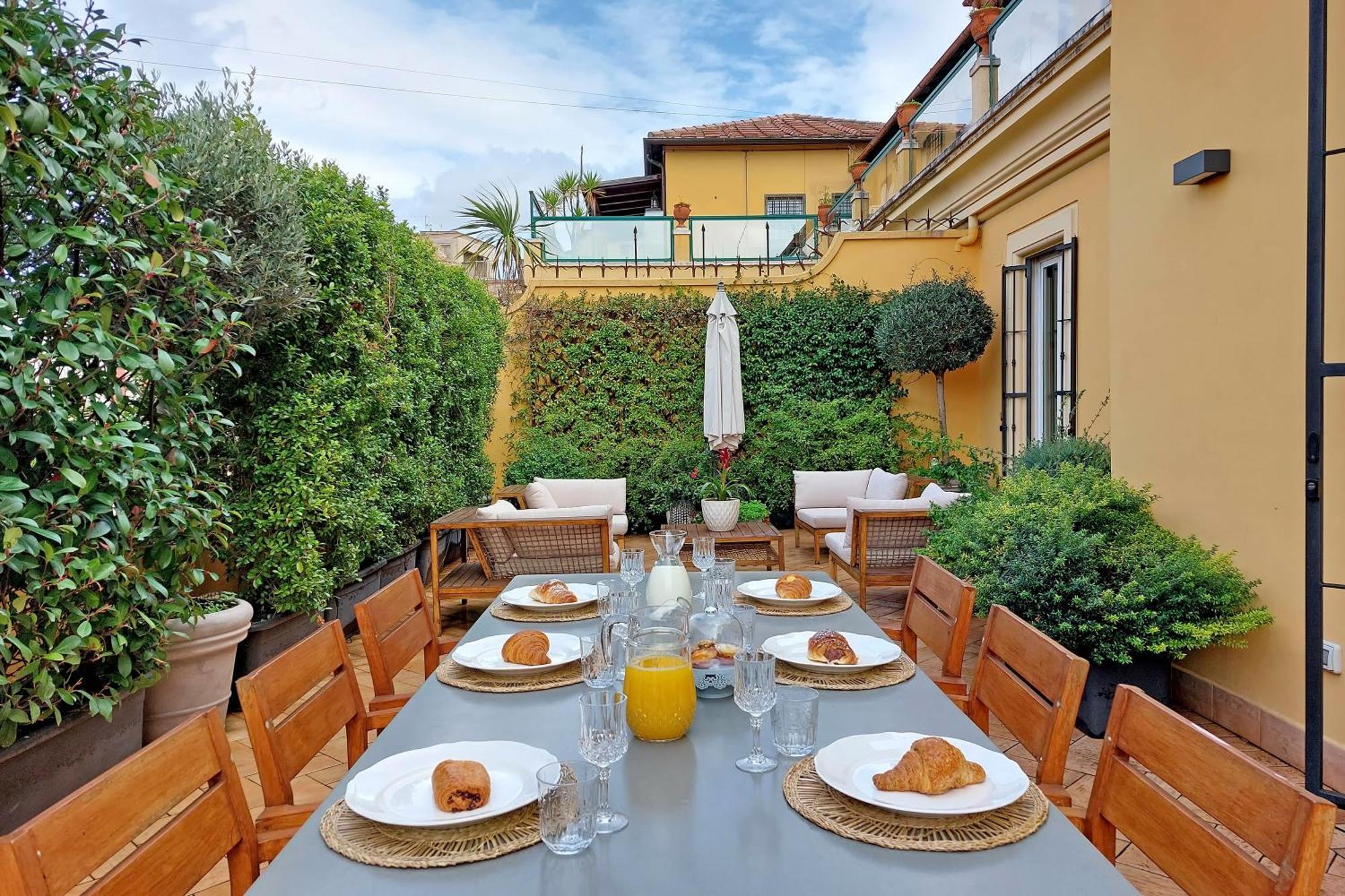 Apartment Luxuryterrace Romeapartment *