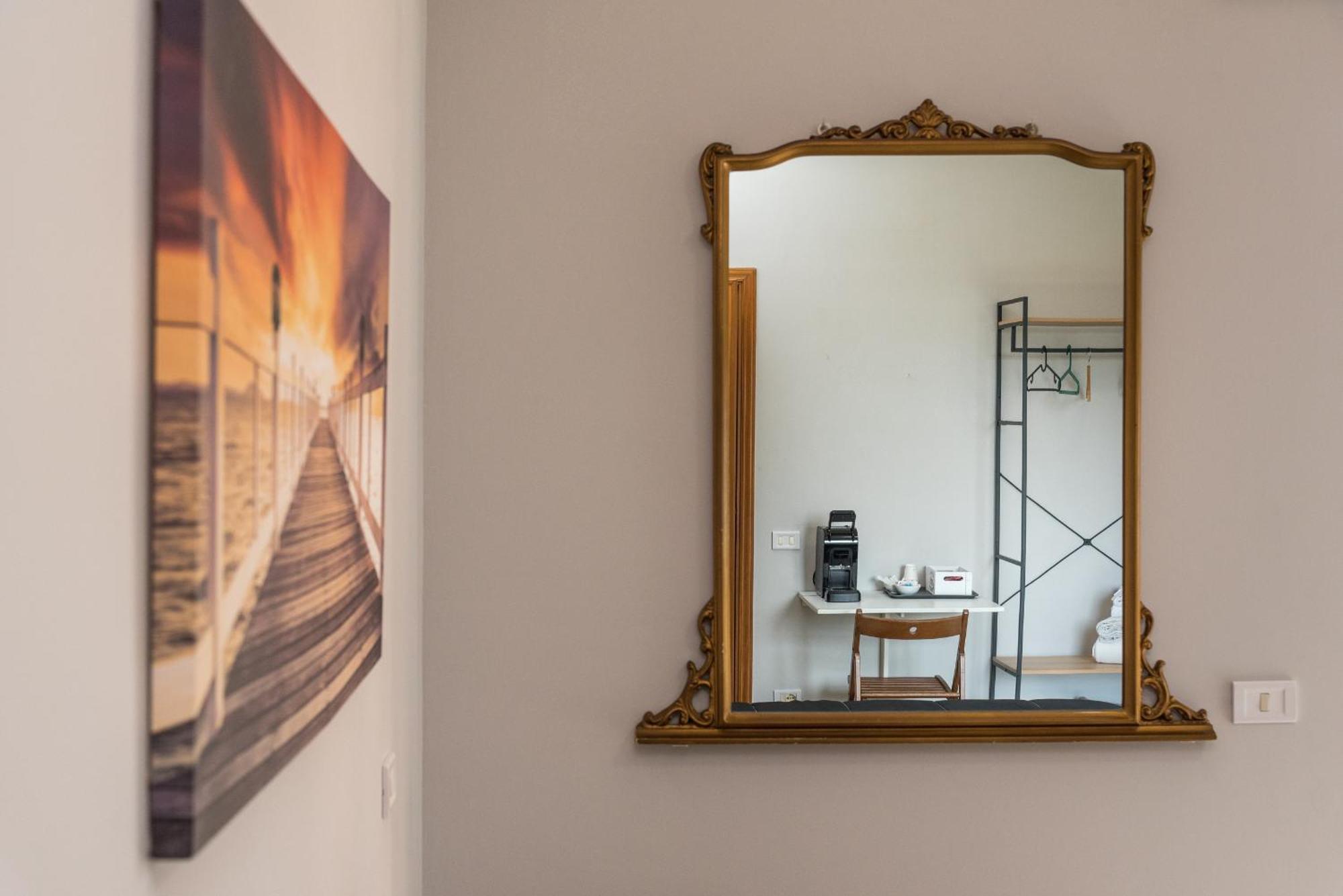 Guest house Travelershome Ciampino&Morena Guesthouse