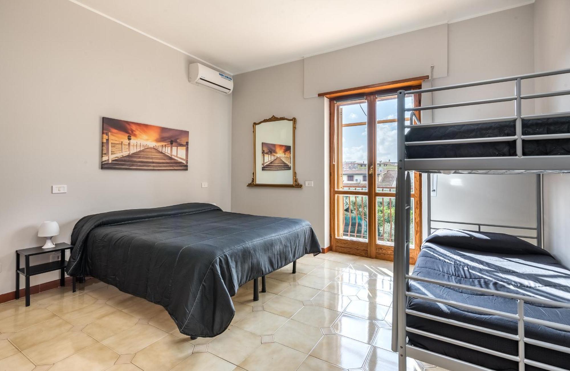 Guest house Travelershome Ciampino&Morena Guesthouse
