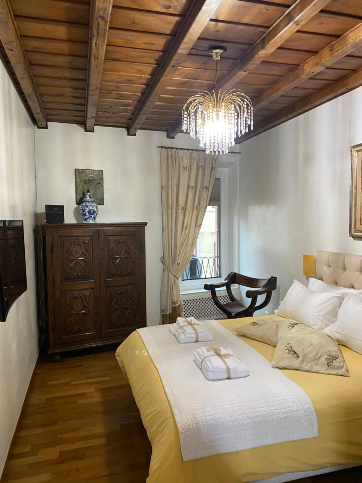 Spanish Steps Casa Nes