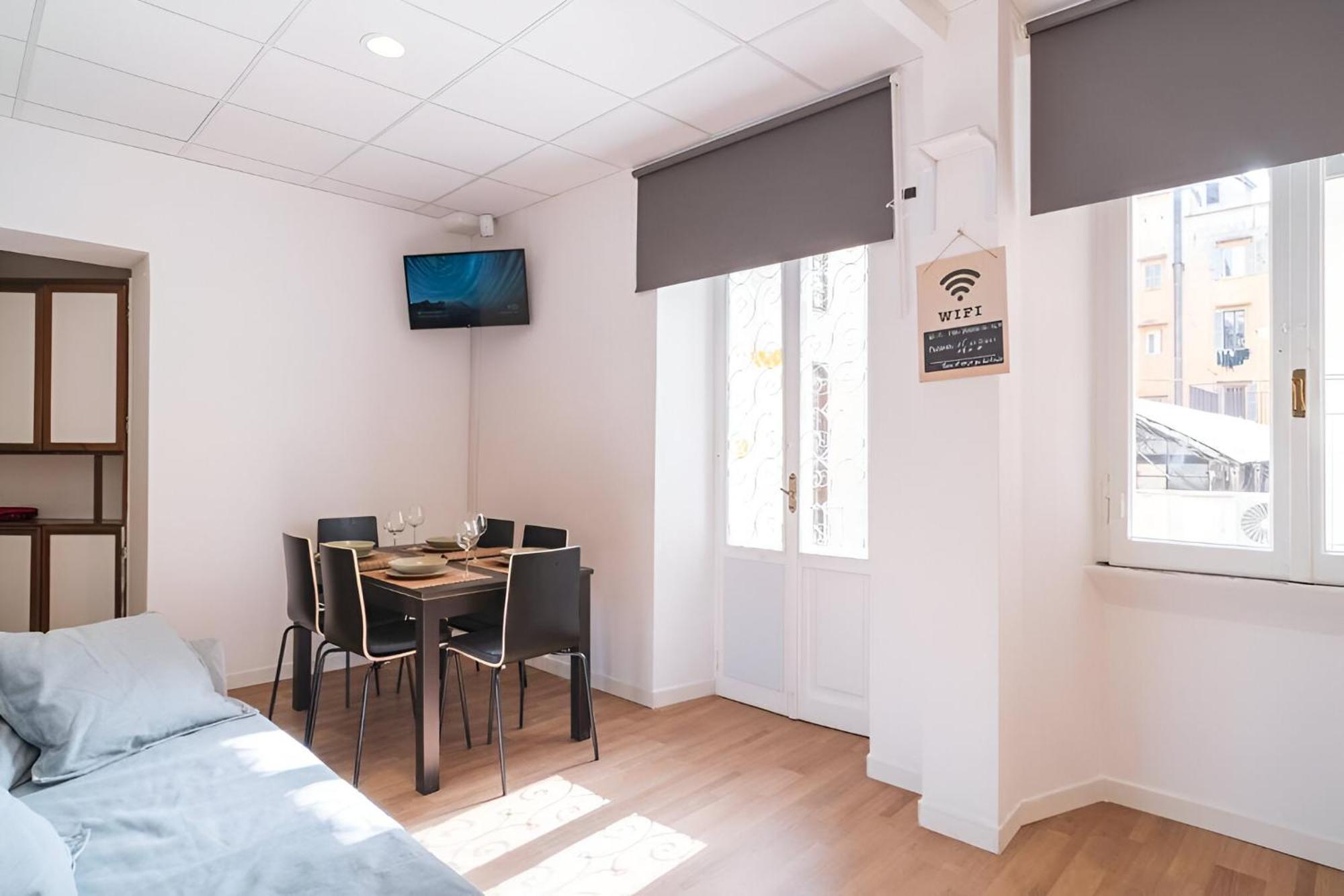 Apartment Trevi's Buddyrent Rome
