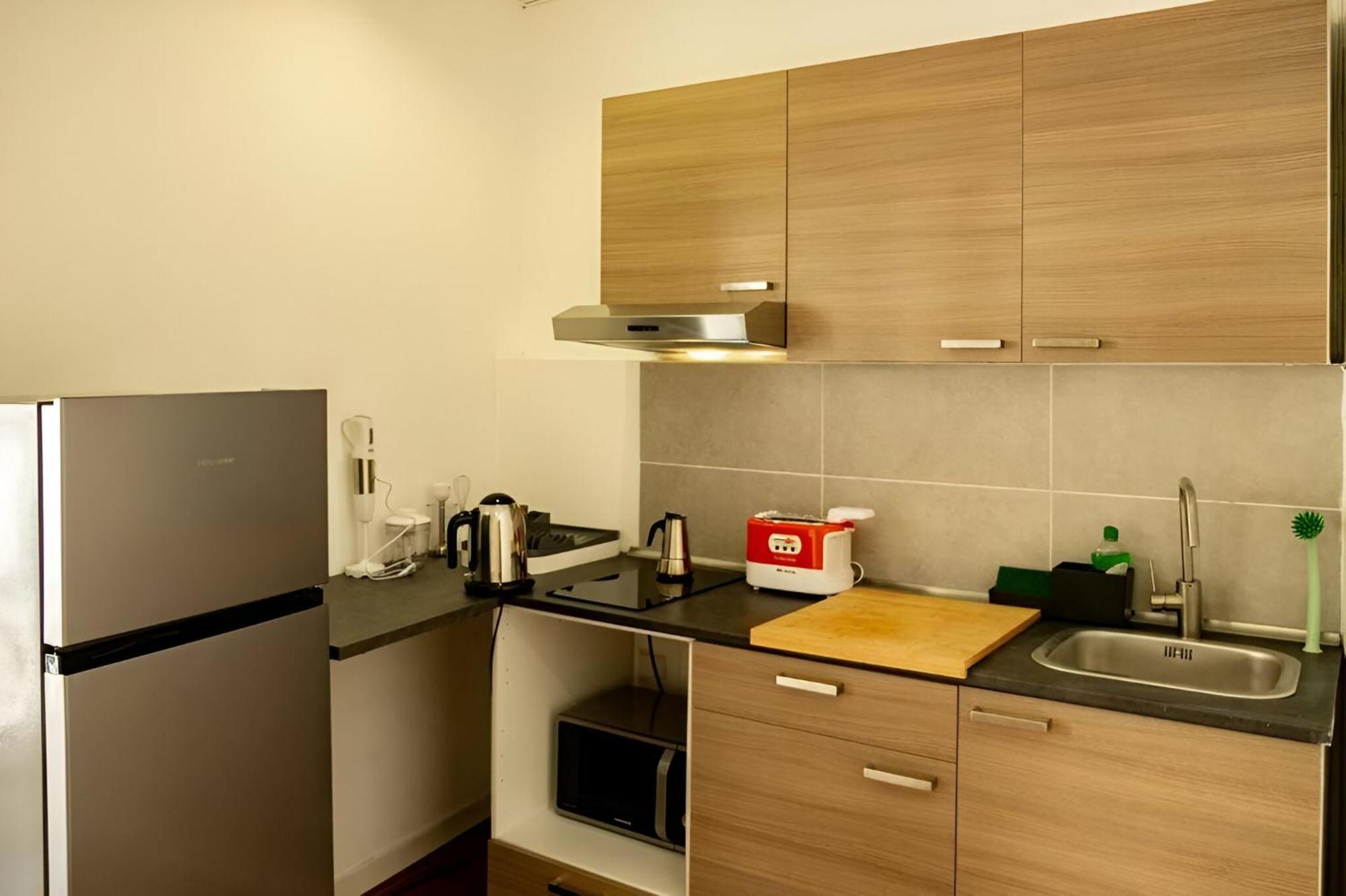 Trevi's Buddyrent Apartment