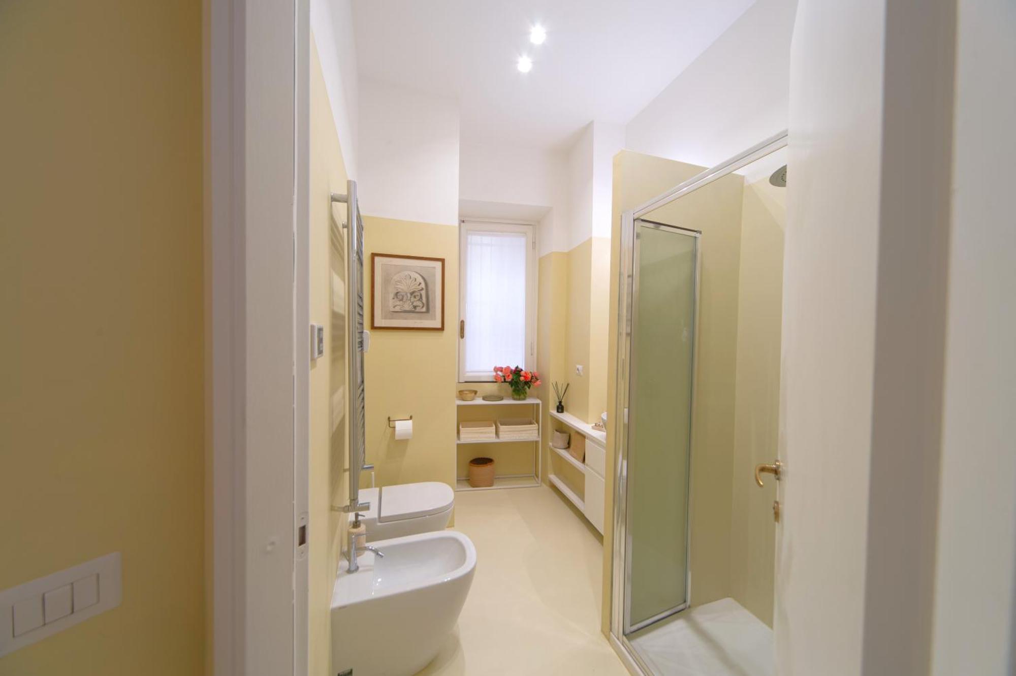 Apartment Bernini Stay, Next To Trevi Fountain *