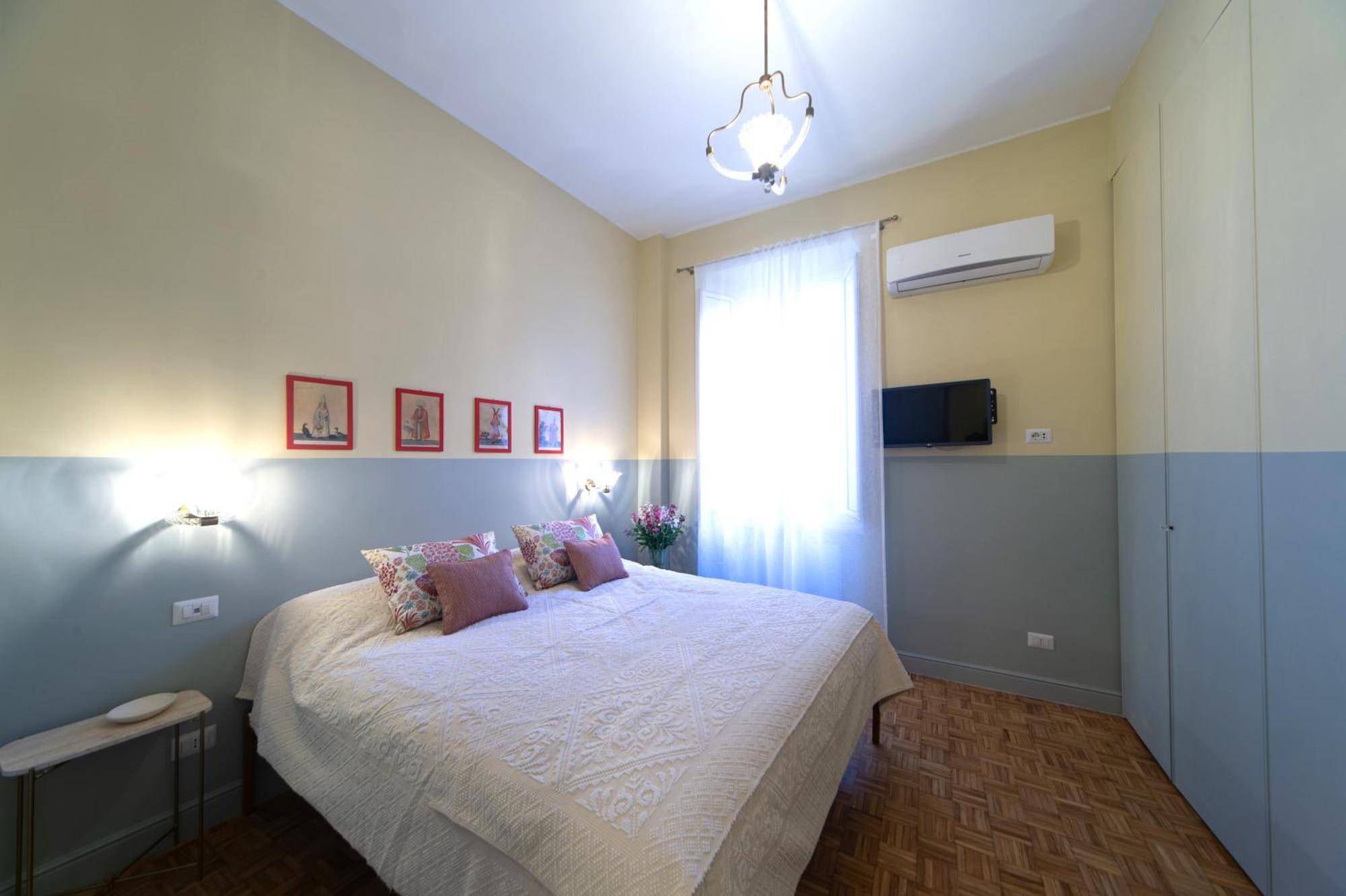 Apartment Bernini Stay, Next To Trevi Fountain
