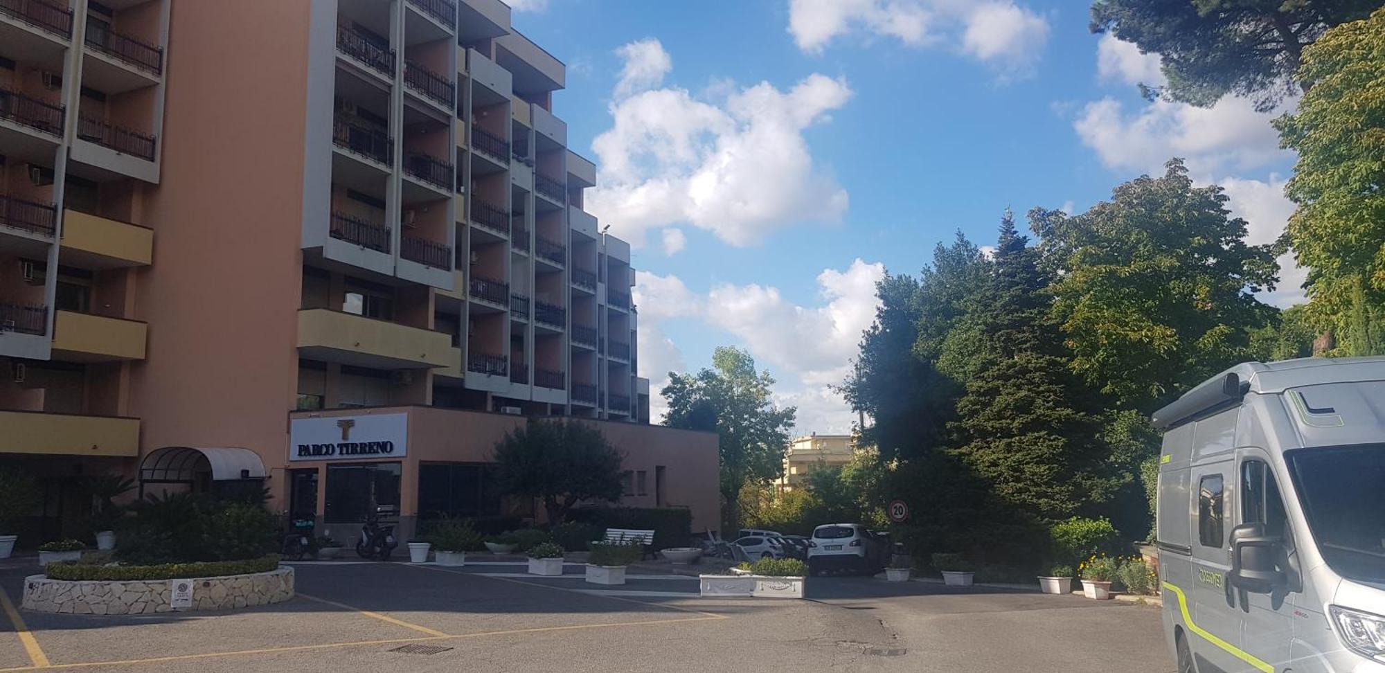 Oasis Apartment